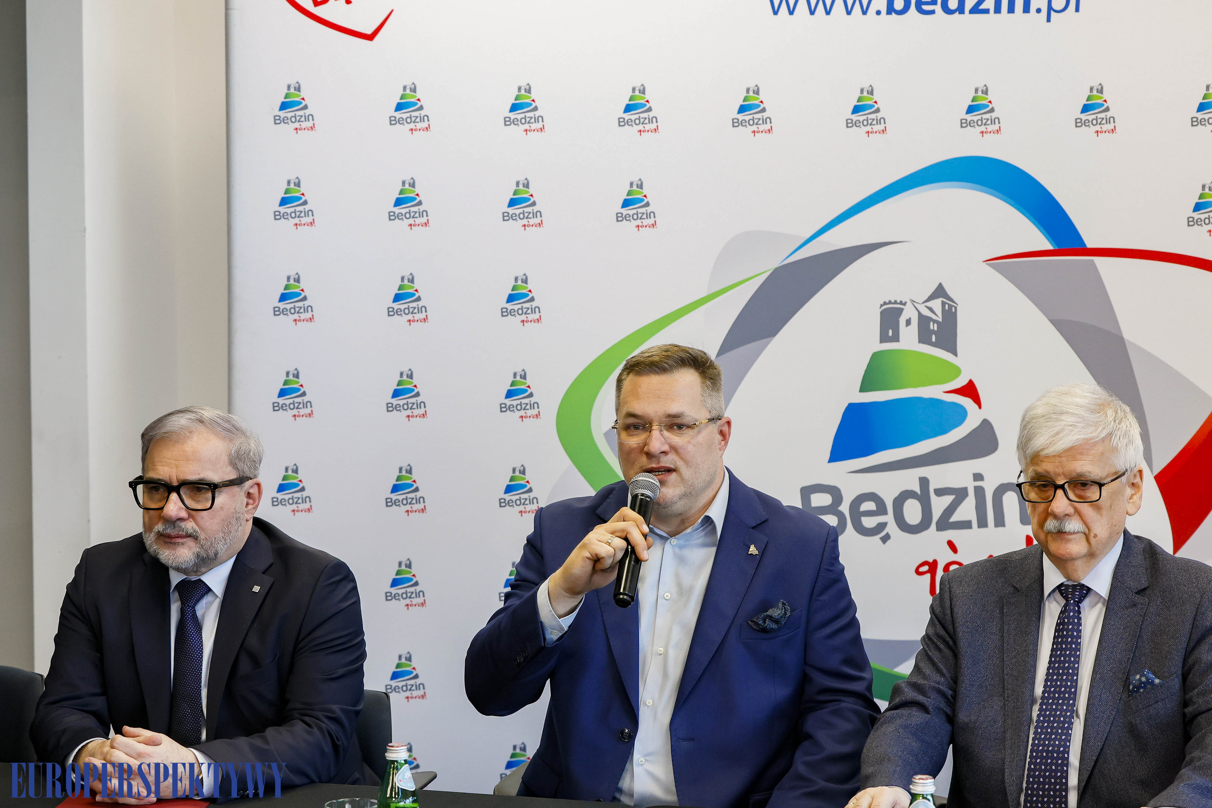 EP (20 z 37) Europerspektywy Będzin i Tramwaje Śląskie SA: podpisanie umowy