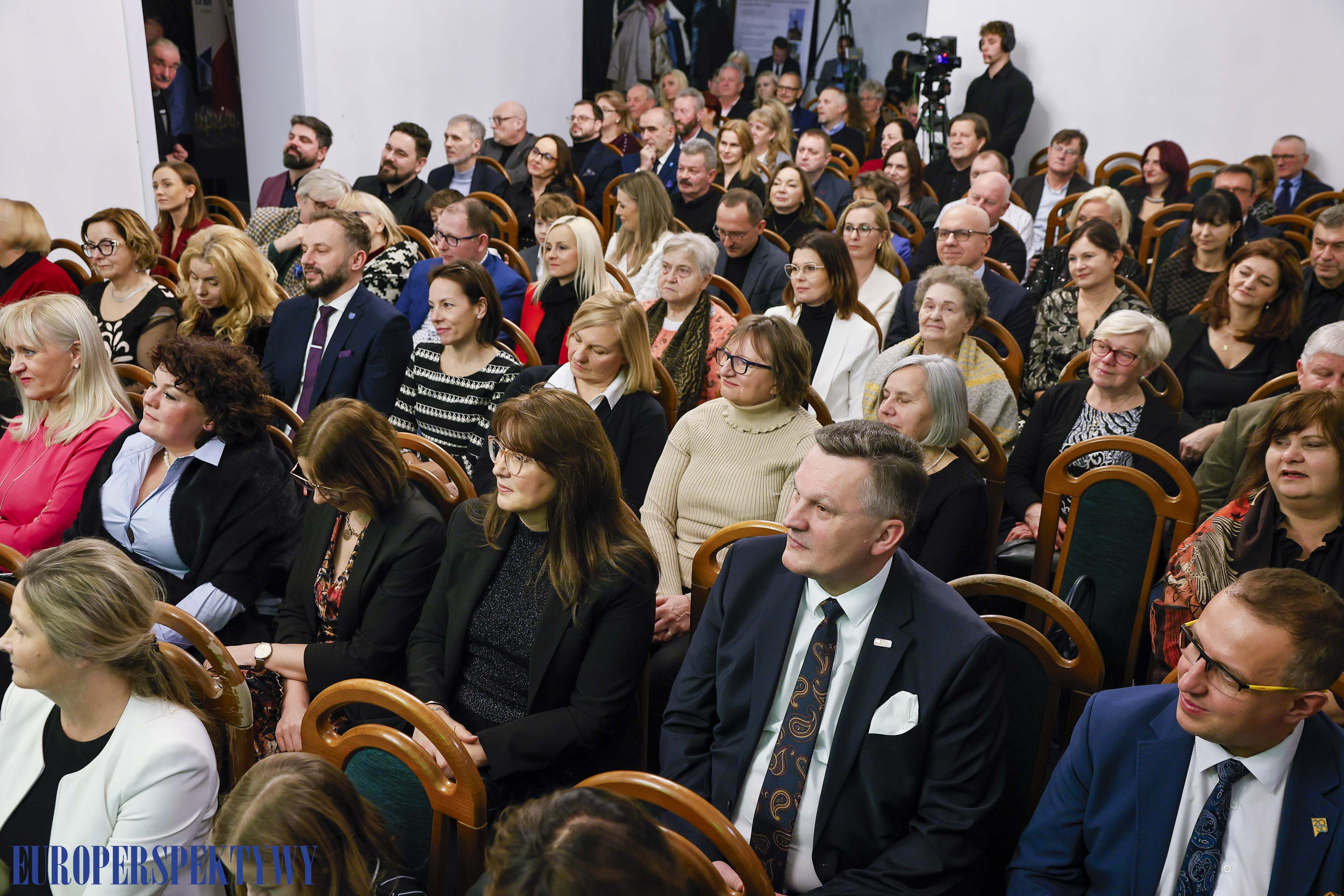 EP (27 z 79) Europerspektywy Pałac w Rzuchowie – VI koncert noworoczny