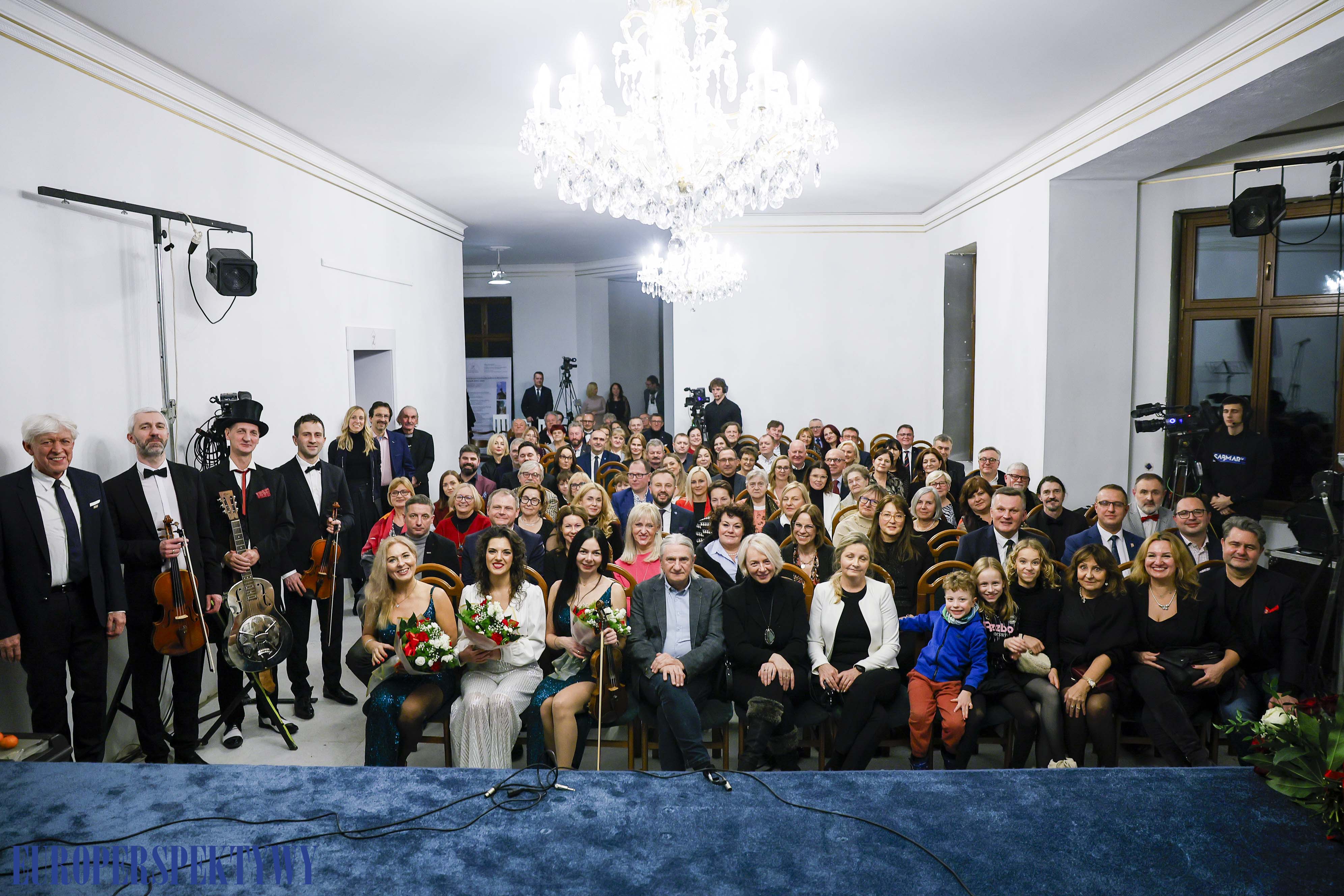 EP (53 z 79) Europerspektywy Pałac w Rzuchowie – VI koncert noworoczny