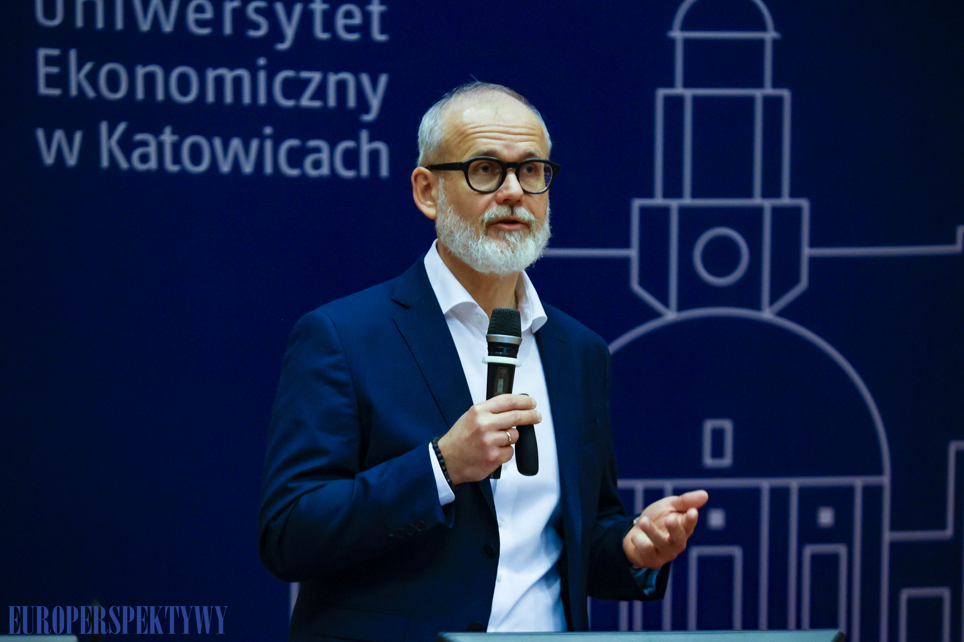 EP (8 z 8) Europerspektywy UE: wykład o transformacji energetycznej