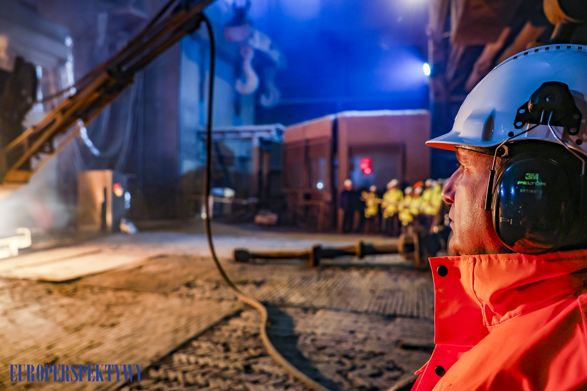 EUROPERSPEKTYWY (18 z 87) Europerspektywy Huta Częstochowa: wznowienie produkcji