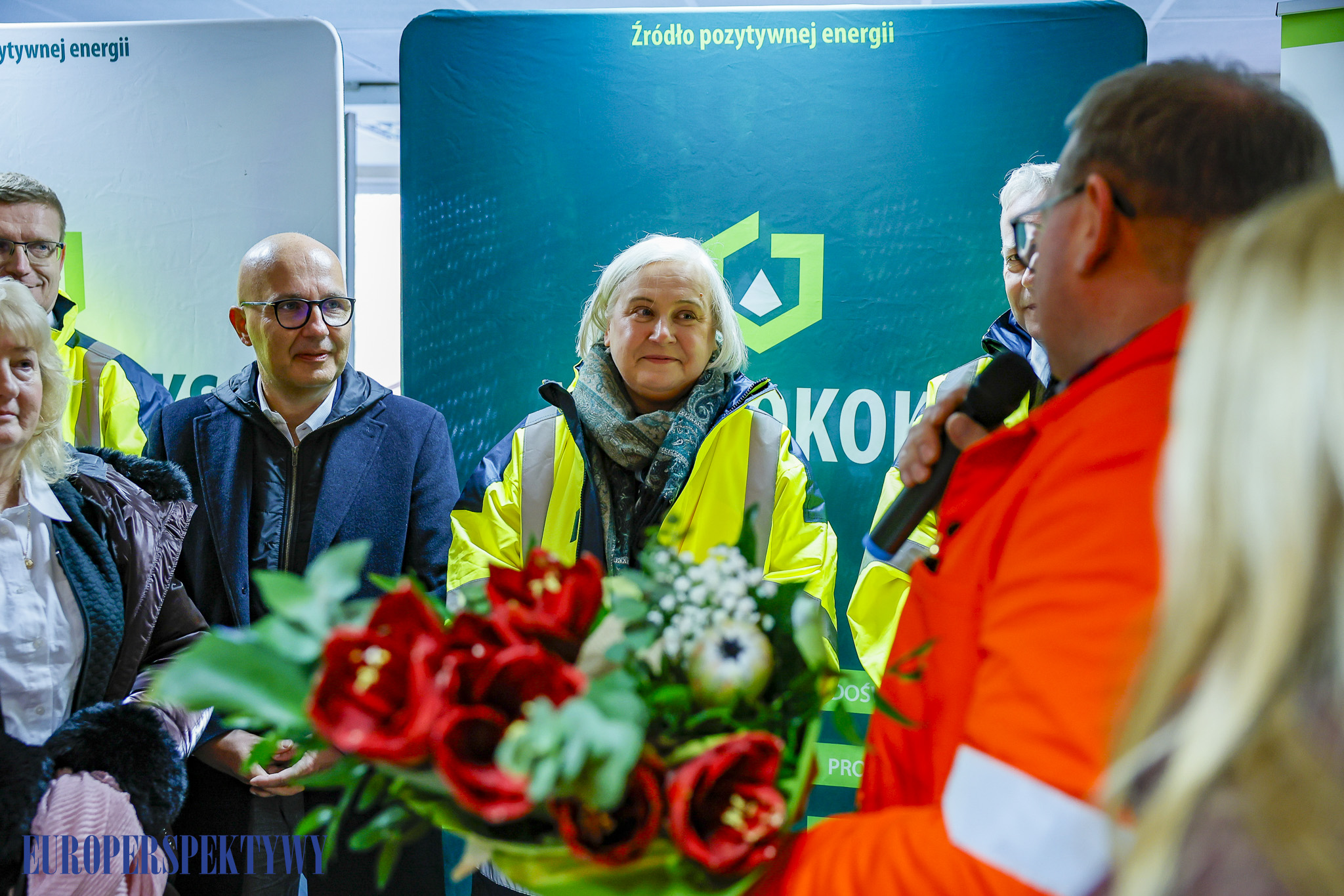 EUROPERSPEKTYWY (70 z 87) Europerspektywy Huta Częstochowa: wznowienie produkcji