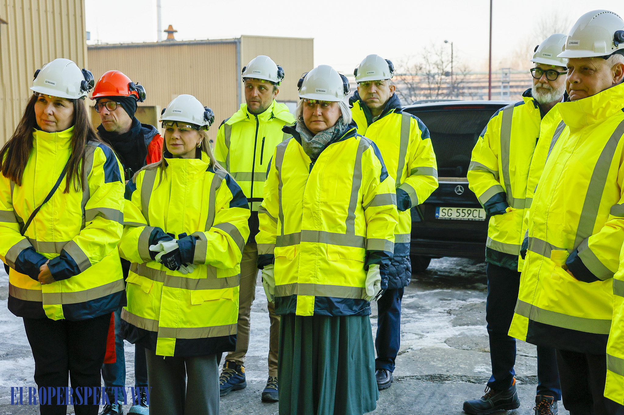 EUROPERSPEKTYWY (9 z 87) Europerspektywy Huta Częstochowa: wznowienie produkcji