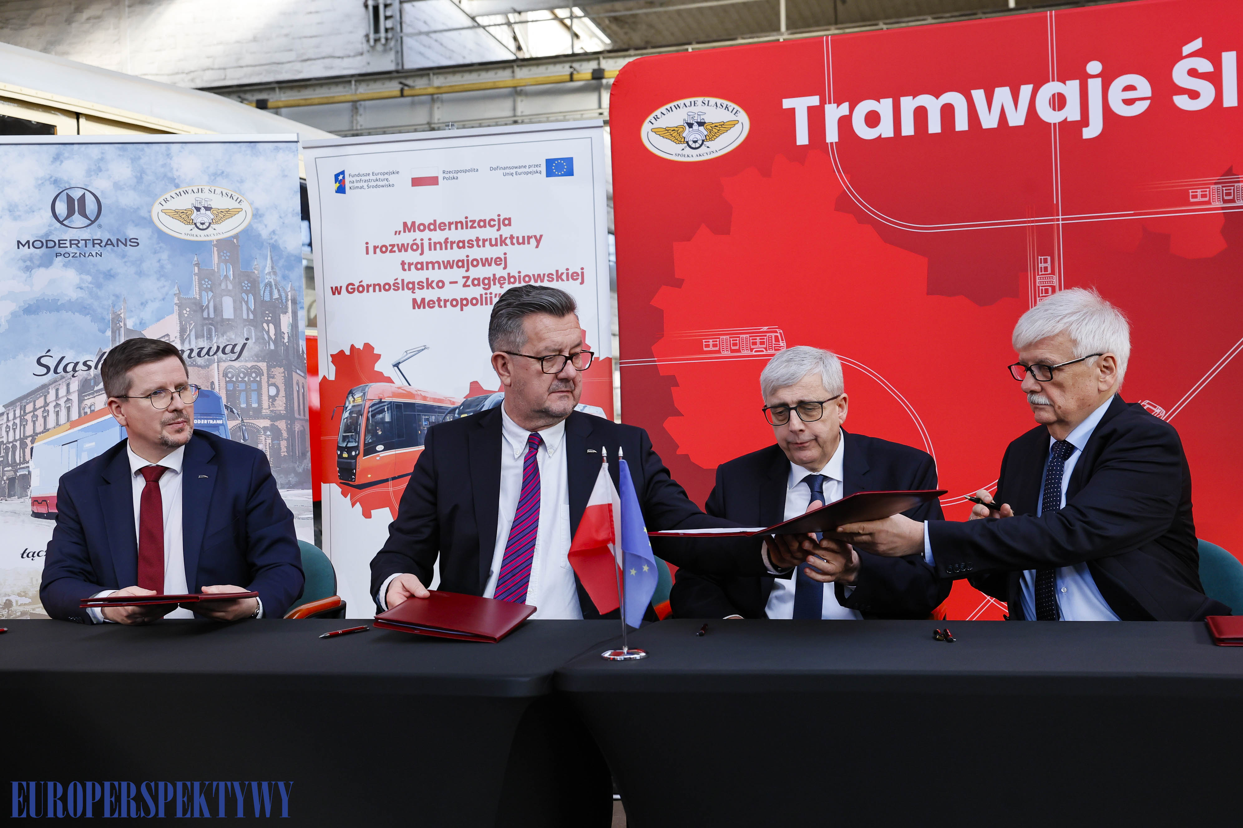 Europerspektywy Tramwaje Śląskie SA podpisały umowę na dostawę 50 nowych wagonów