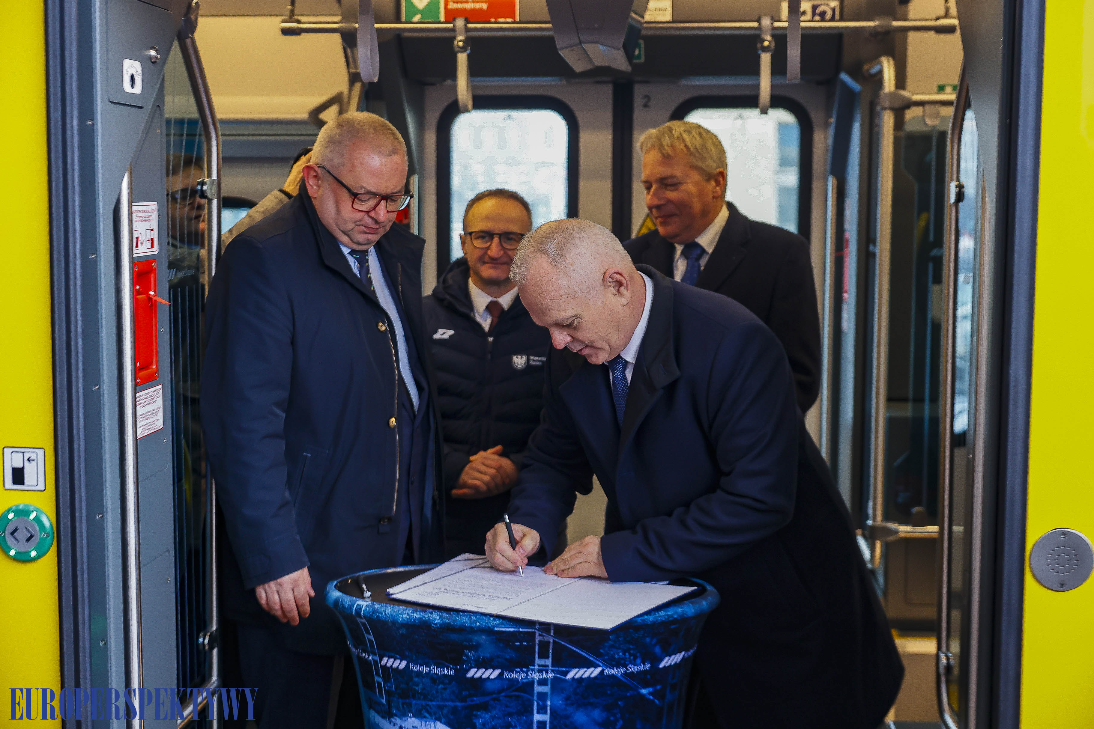 Europerspektywy Koleje Śląskie: na tory wyjechały nowe Impulsy