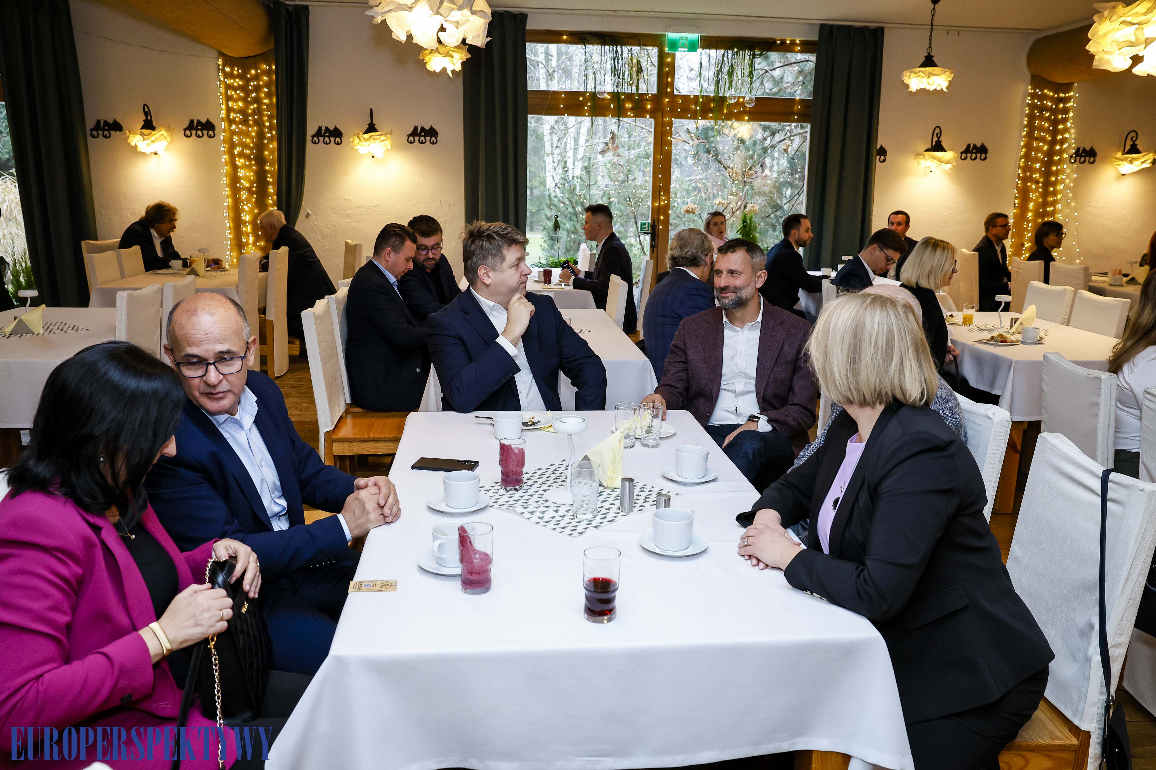 EP (3 z 19) Europerspektywy RIPH: lutowe śniadanie biznesowe