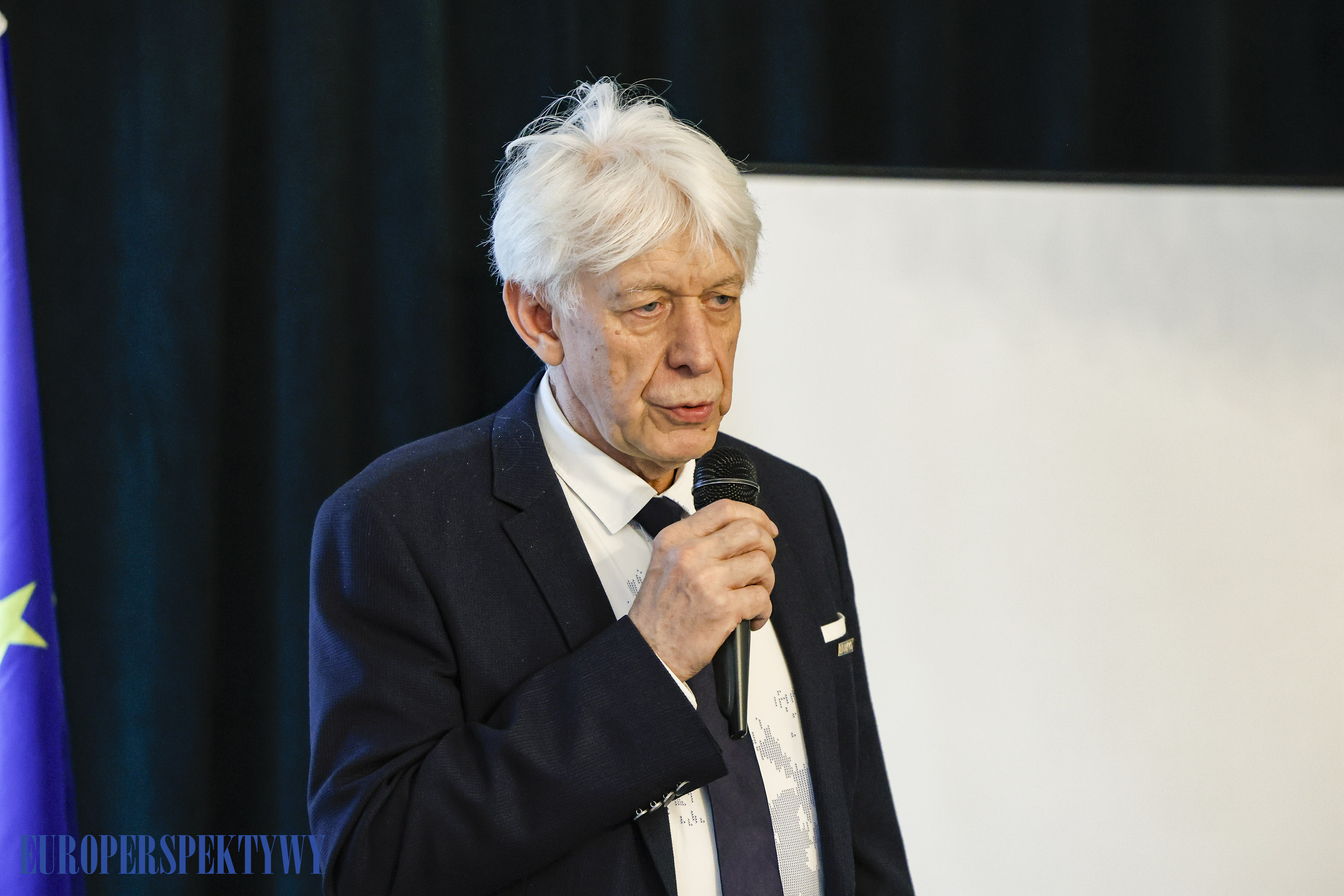 _MGL-1002 Europerspektywy Pałac w Rzuchowie: konferencja naukowa