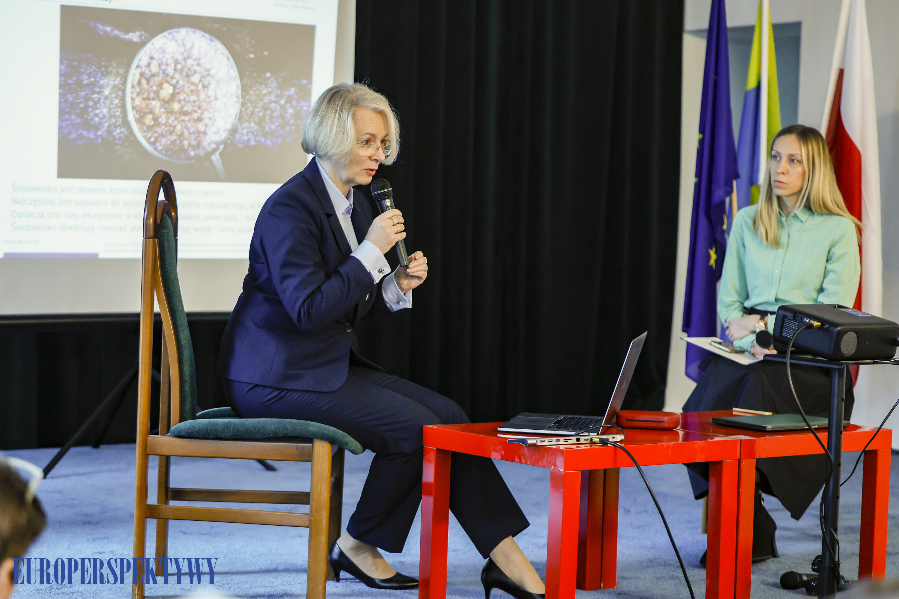 _MGL-1007 Europerspektywy Pałac w Rzuchowie: konferencja naukowa