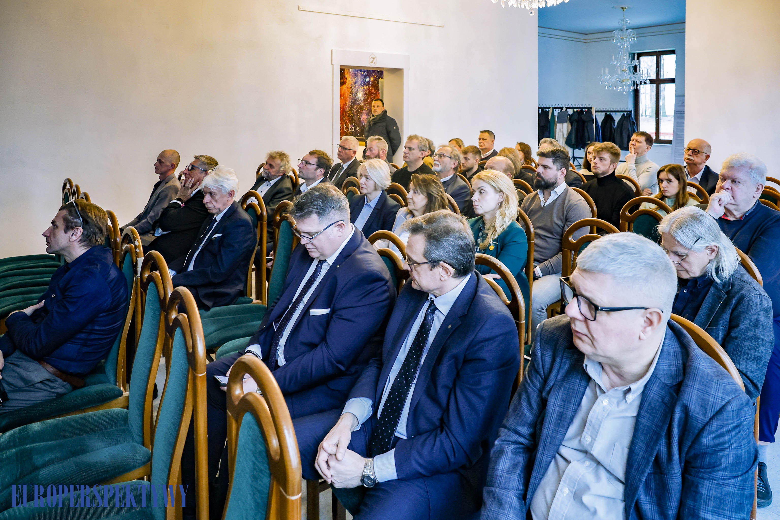 _MGL-1021 Europerspektywy Pałac w Rzuchowie: konferencja naukowa