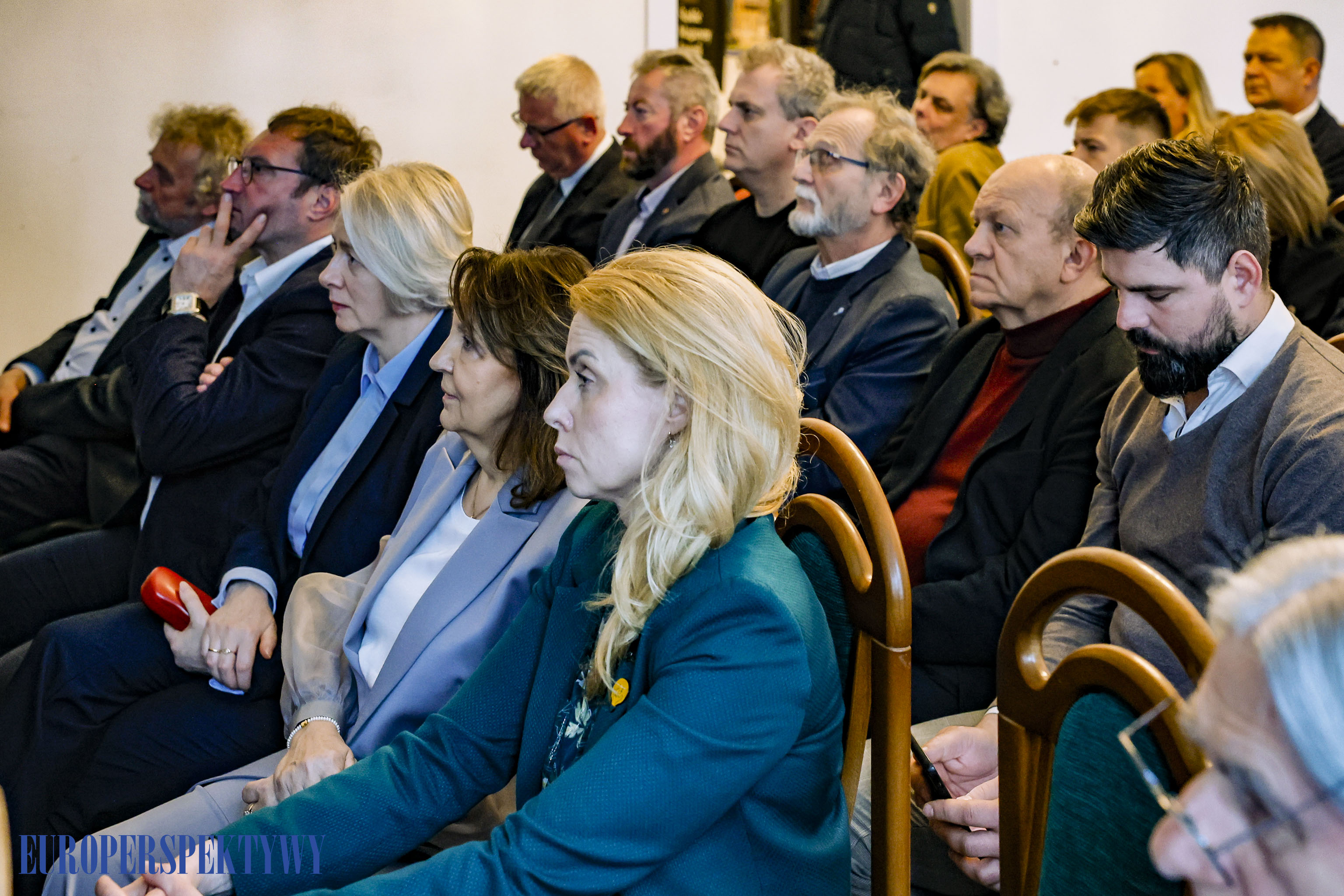 _MGL-1022 Europerspektywy Pałac w Rzuchowie: konferencja naukowa