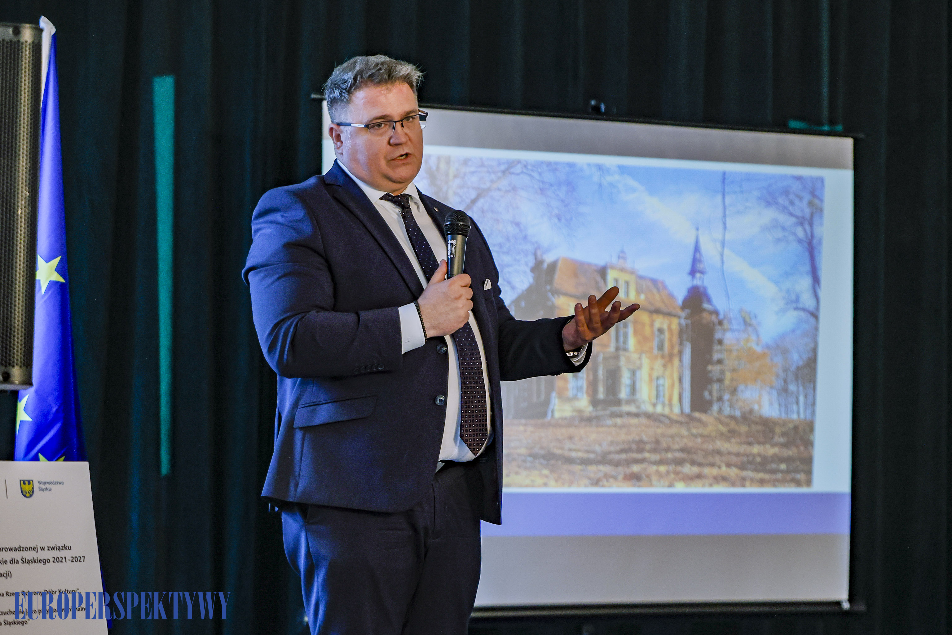 _MGL-1034 Europerspektywy Pałac w Rzuchowie: konferencja naukowa