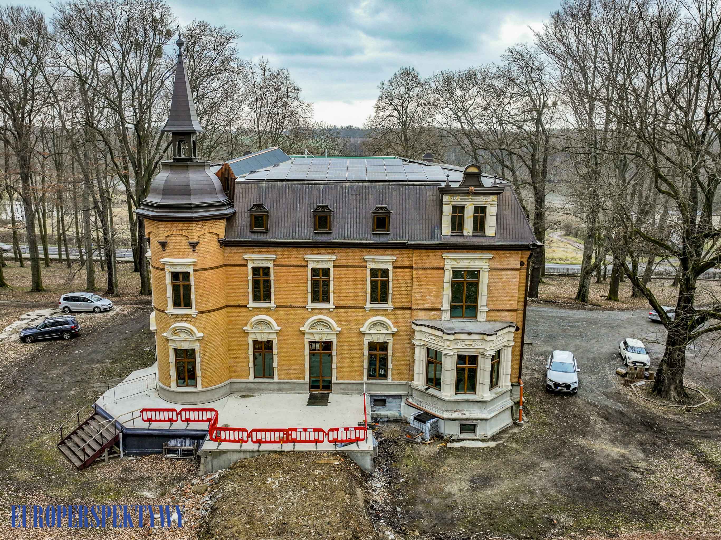 default Europerspektywy Pałac w Rzuchowie: konferencja naukowa