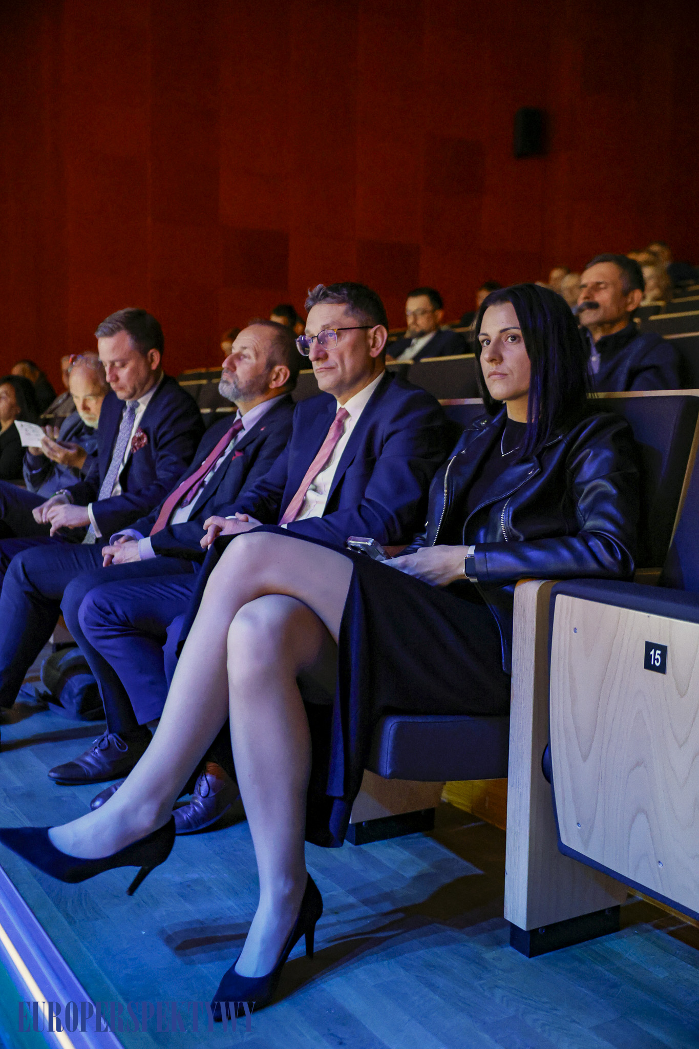 EUROPERSPEKTYWY (102 z 198) Europerspektywy Konferencja OIPH: bezpieczeństwo energetyczne i transformacja lokalna