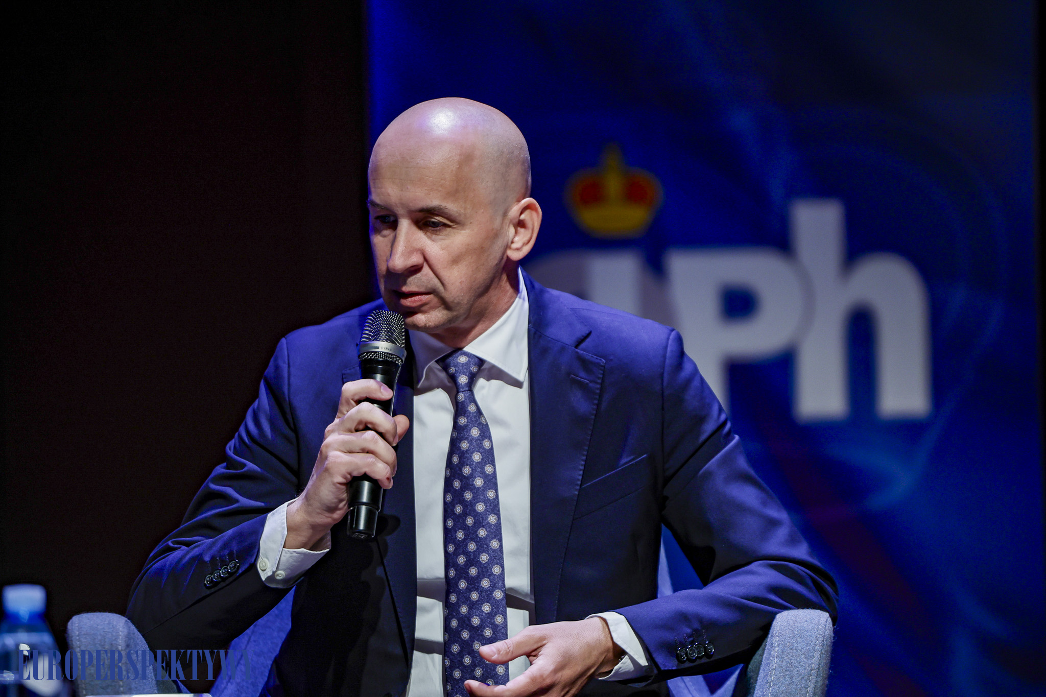 EUROPERSPEKTYWY (103 z 198) Europerspektywy Konferencja OIPH: bezpieczeństwo energetyczne i transformacja lokalna