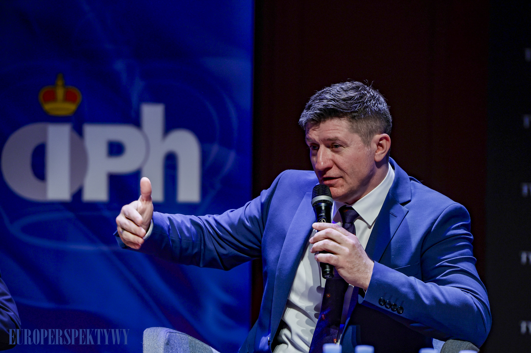 EUROPERSPEKTYWY (108 z 198) Europerspektywy Konferencja OIPH: bezpieczeństwo energetyczne i transformacja lokalna