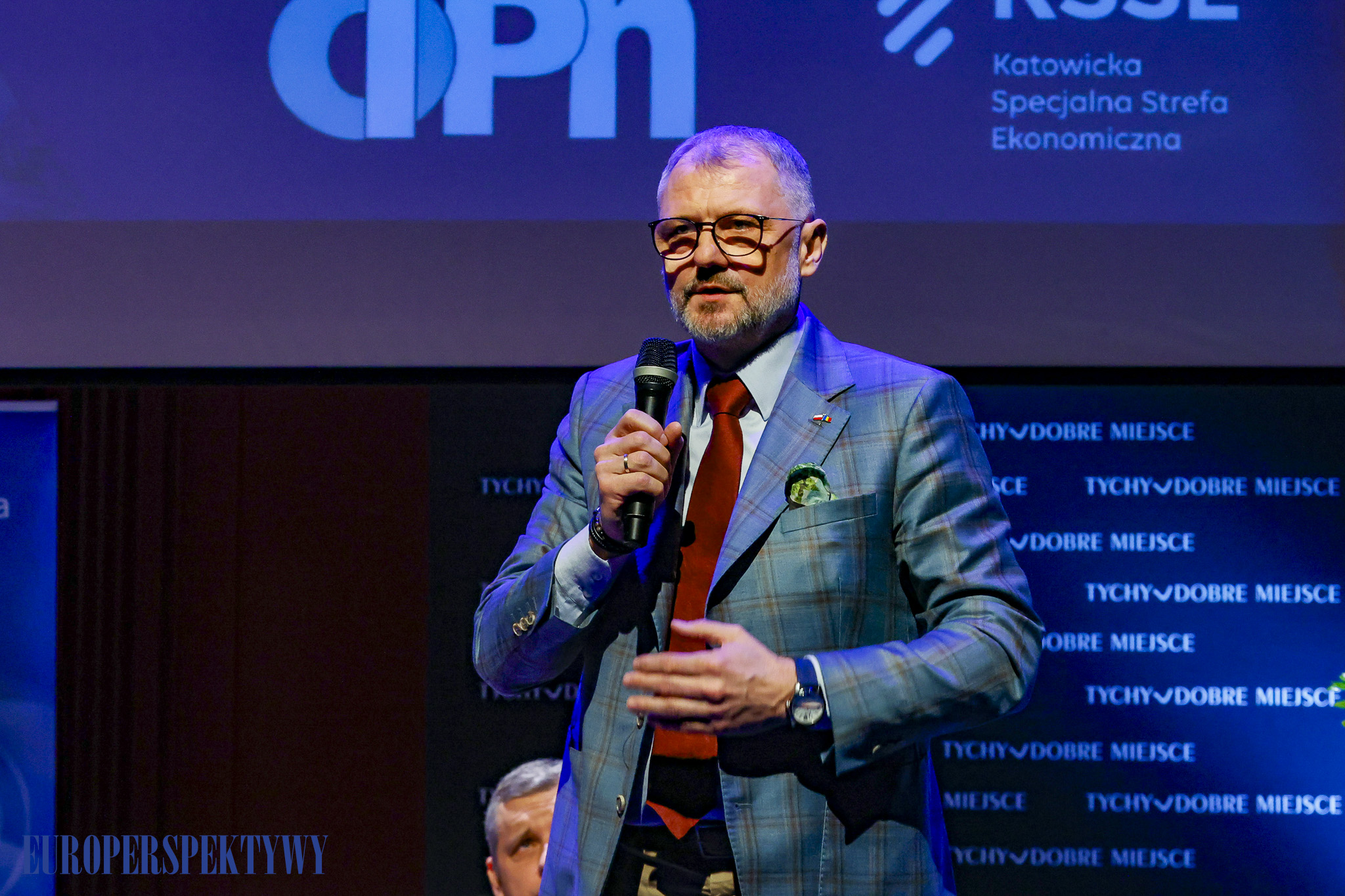 EUROPERSPEKTYWY (122 z 198) Europerspektywy Konferencja OIPH: bezpieczeństwo energetyczne i transformacja lokalna