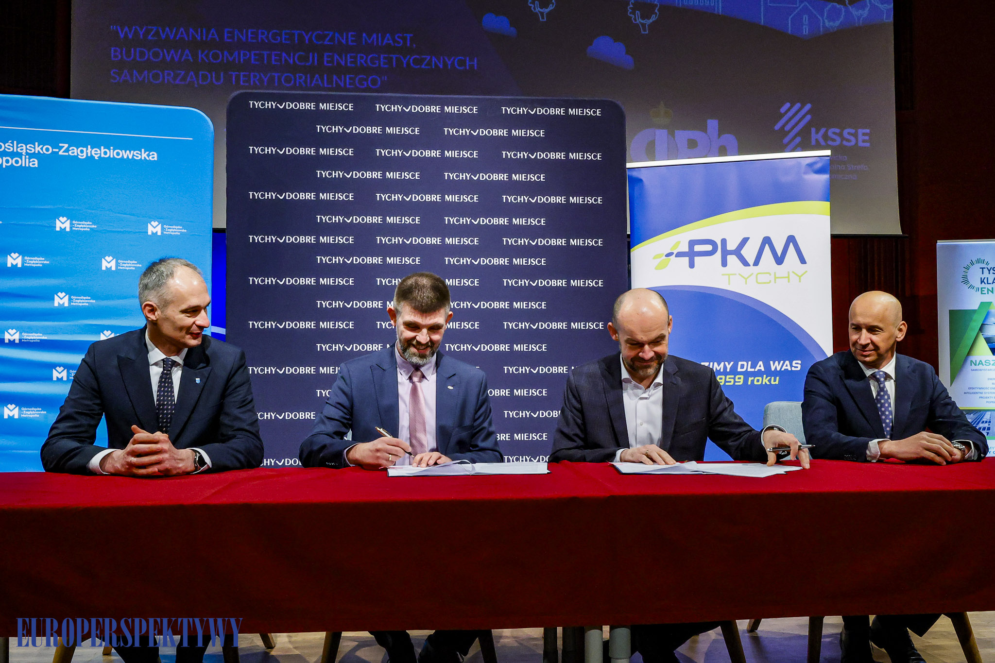 EUROPERSPEKTYWY (141 z 198) Europerspektywy Konferencja OIPH: bezpieczeństwo energetyczne i transformacja lokalna