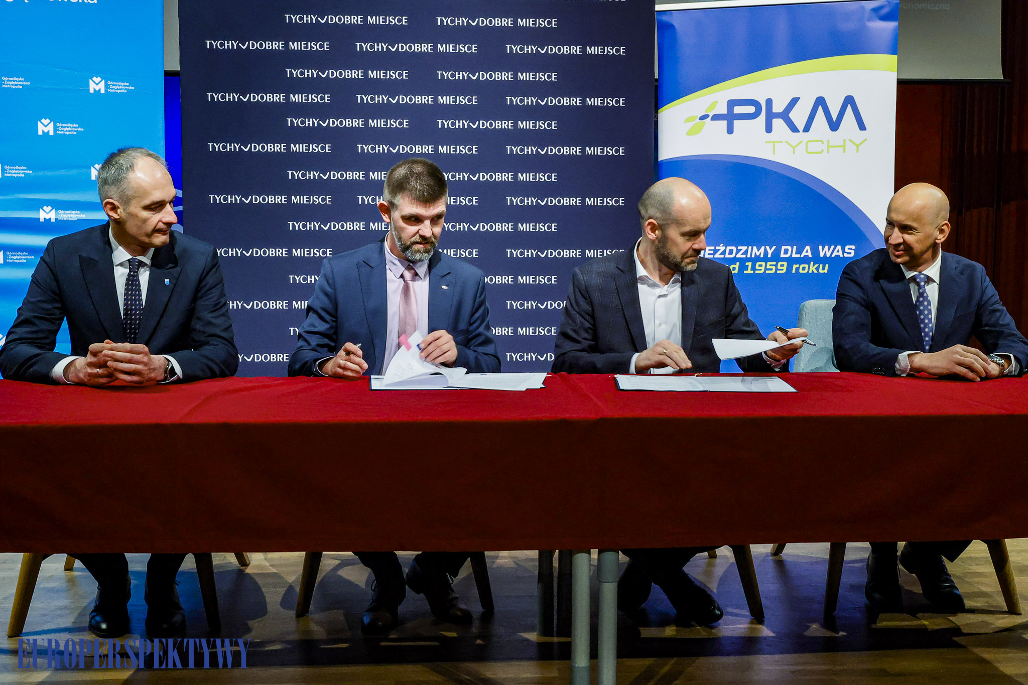 EUROPERSPEKTYWY (142 z 198) Europerspektywy Konferencja OIPH: bezpieczeństwo energetyczne i transformacja lokalna