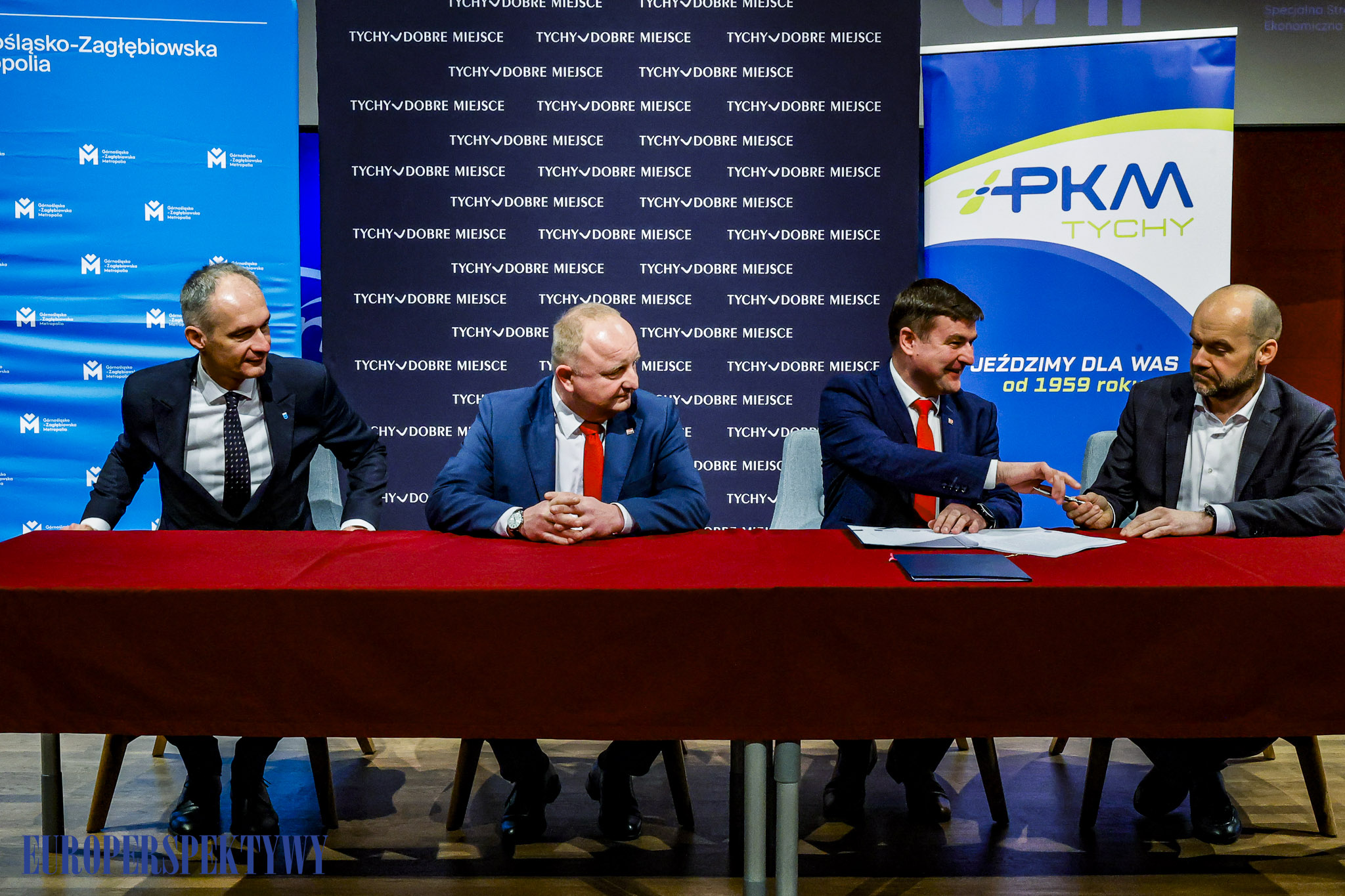 EUROPERSPEKTYWY (148 z 198) Europerspektywy Konferencja OIPH: bezpieczeństwo energetyczne i transformacja lokalna