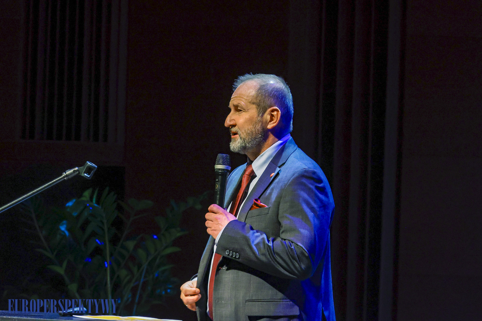 EUROPERSPEKTYWY (171 z 198) Europerspektywy Konferencja OIPH: bezpieczeństwo energetyczne i transformacja lokalna