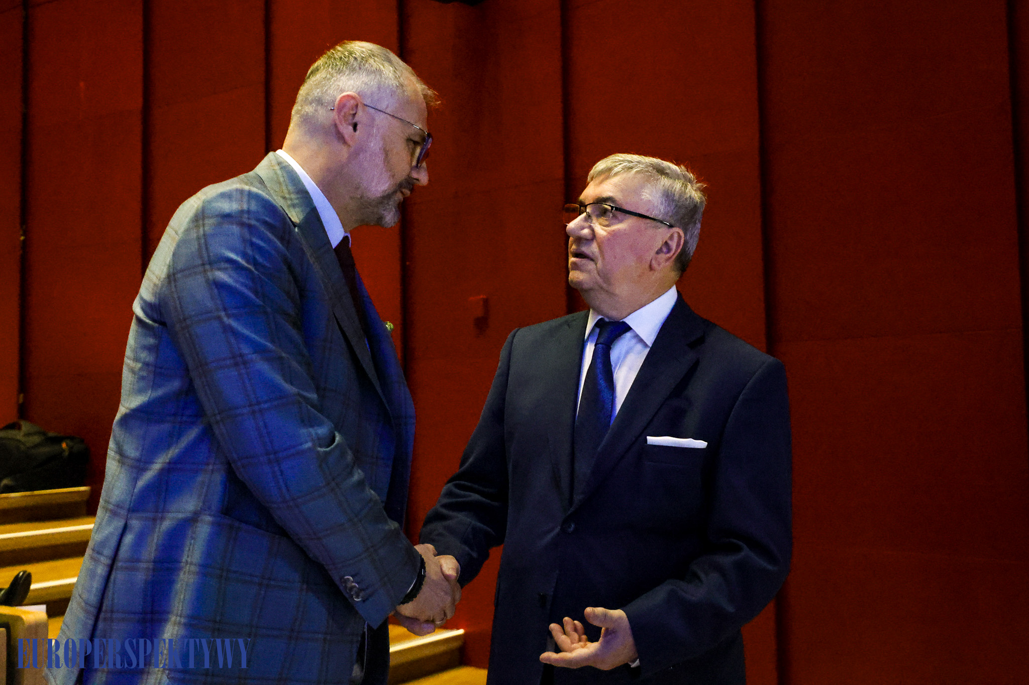 EUROPERSPEKTYWY (19 z 198) Europerspektywy Konferencja OIPH: bezpieczeństwo energetyczne i transformacja lokalna