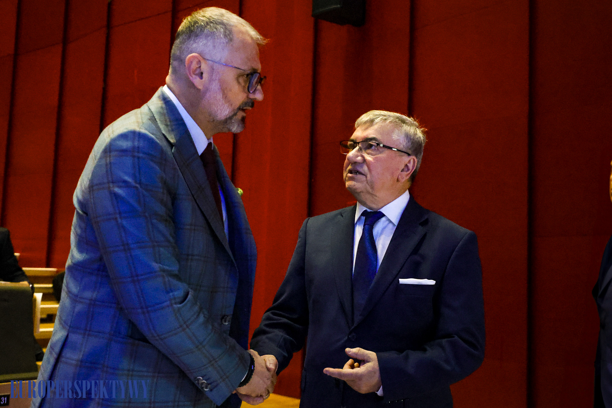 EUROPERSPEKTYWY (20 z 198) Europerspektywy Konferencja OIPH: bezpieczeństwo energetyczne i transformacja lokalna