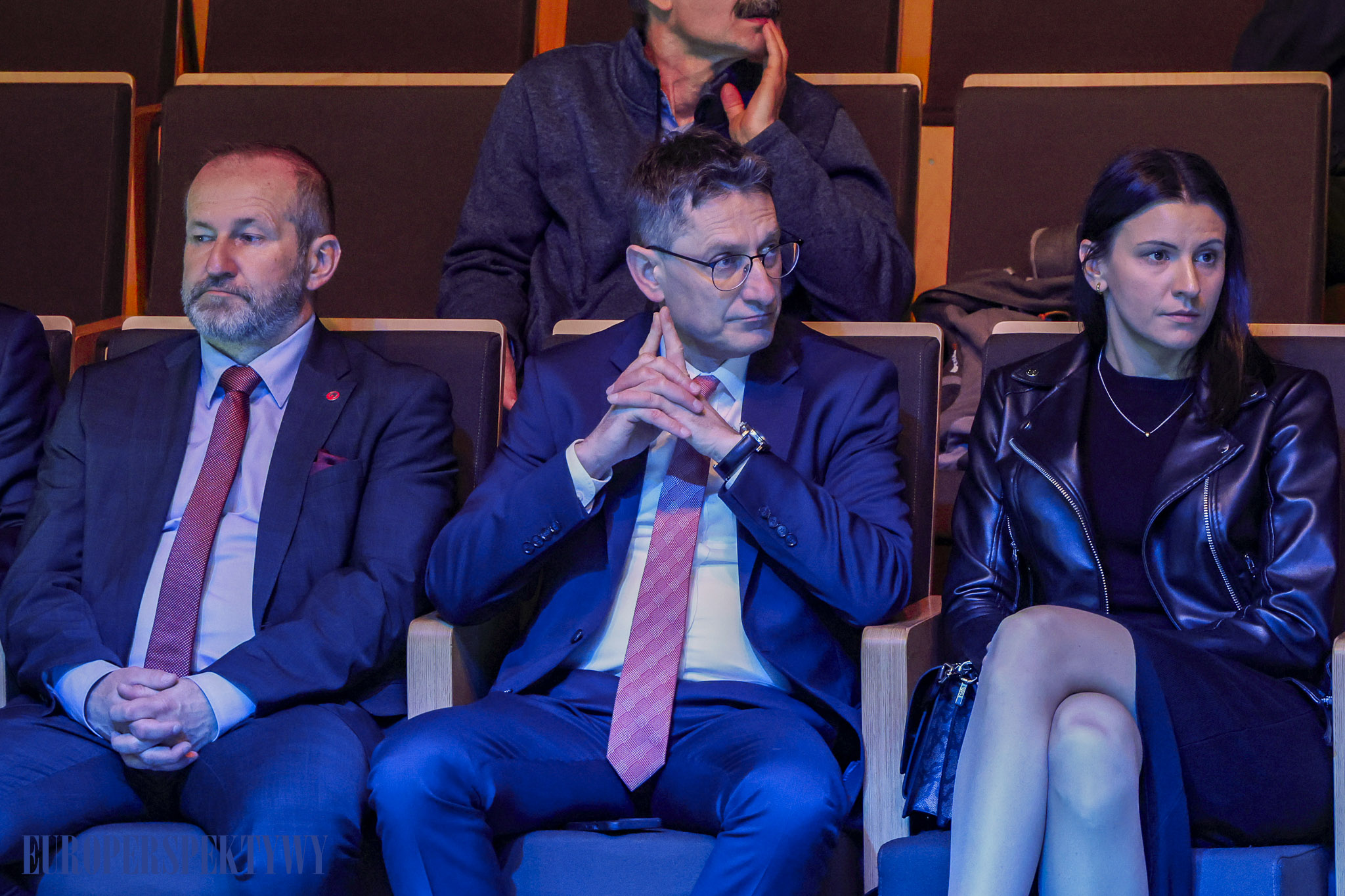 EUROPERSPEKTYWY (27 z 198) Europerspektywy Konferencja OIPH: bezpieczeństwo energetyczne i transformacja lokalna