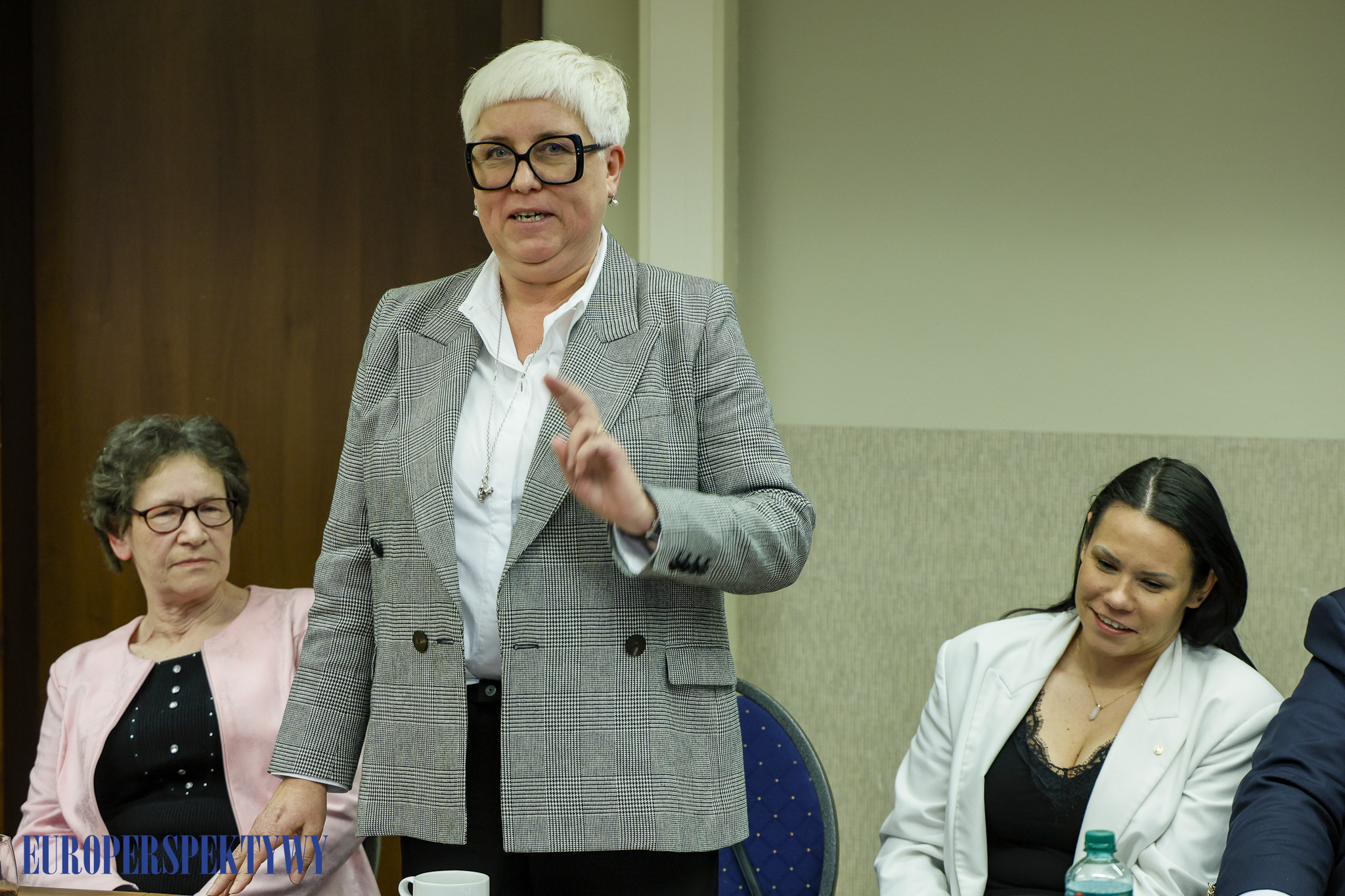 EUROPERSPEKTYWY (33 z 65)