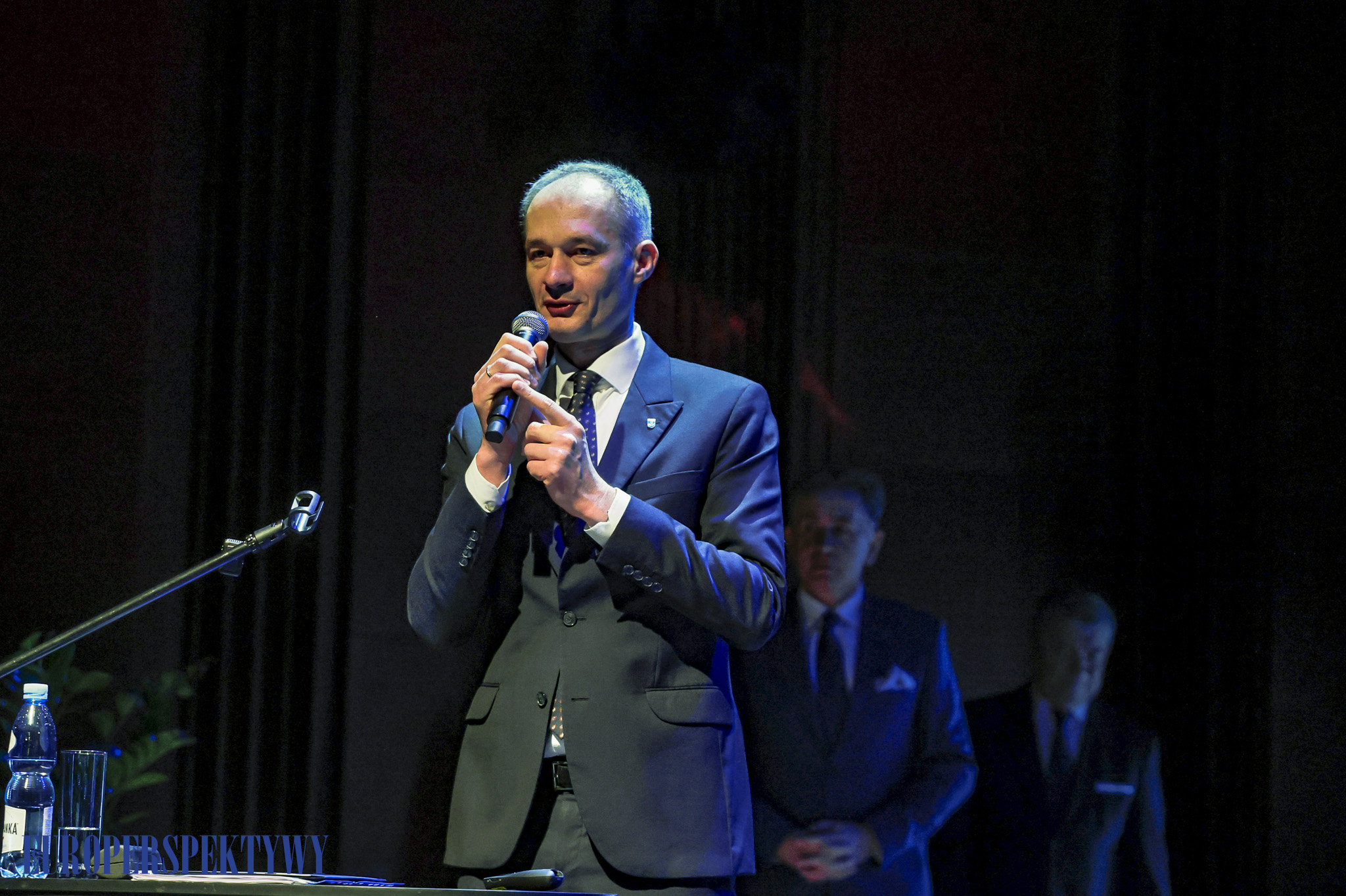 EUROPERSPEKTYWY (38 z 198) Europerspektywy Konferencja OIPH: bezpieczeństwo energetyczne i transformacja lokalna