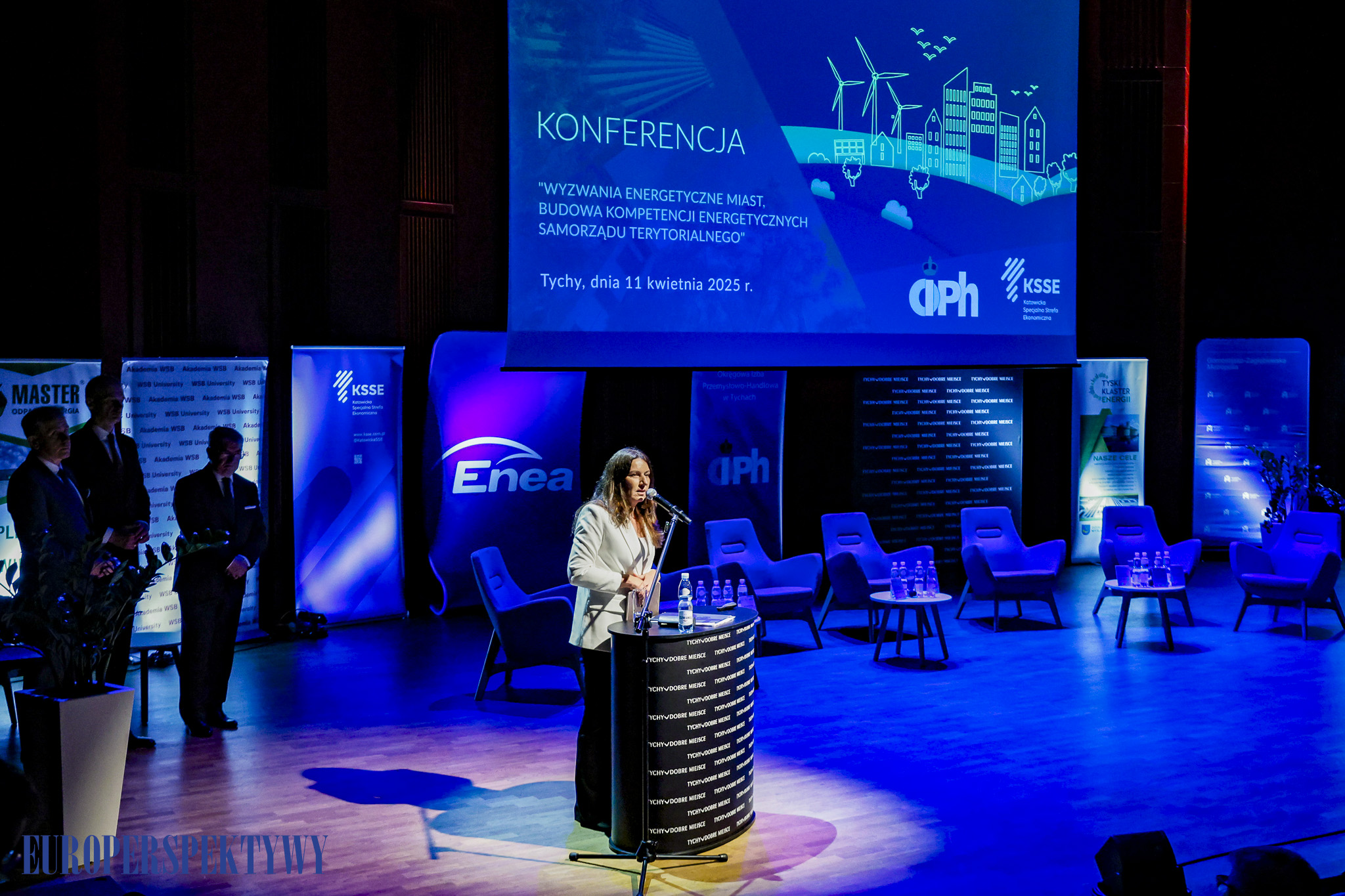 EUROPERSPEKTYWY (45 z 198) Europerspektywy Konferencja OIPH: bezpieczeństwo energetyczne i transformacja lokalna