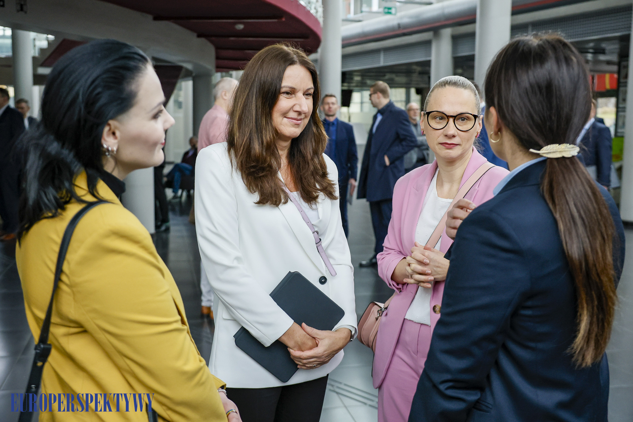 EUROPERSPEKTYWY (6 z 198) Europerspektywy Konferencja OIPH: bezpieczeństwo energetyczne i transformacja lokalna