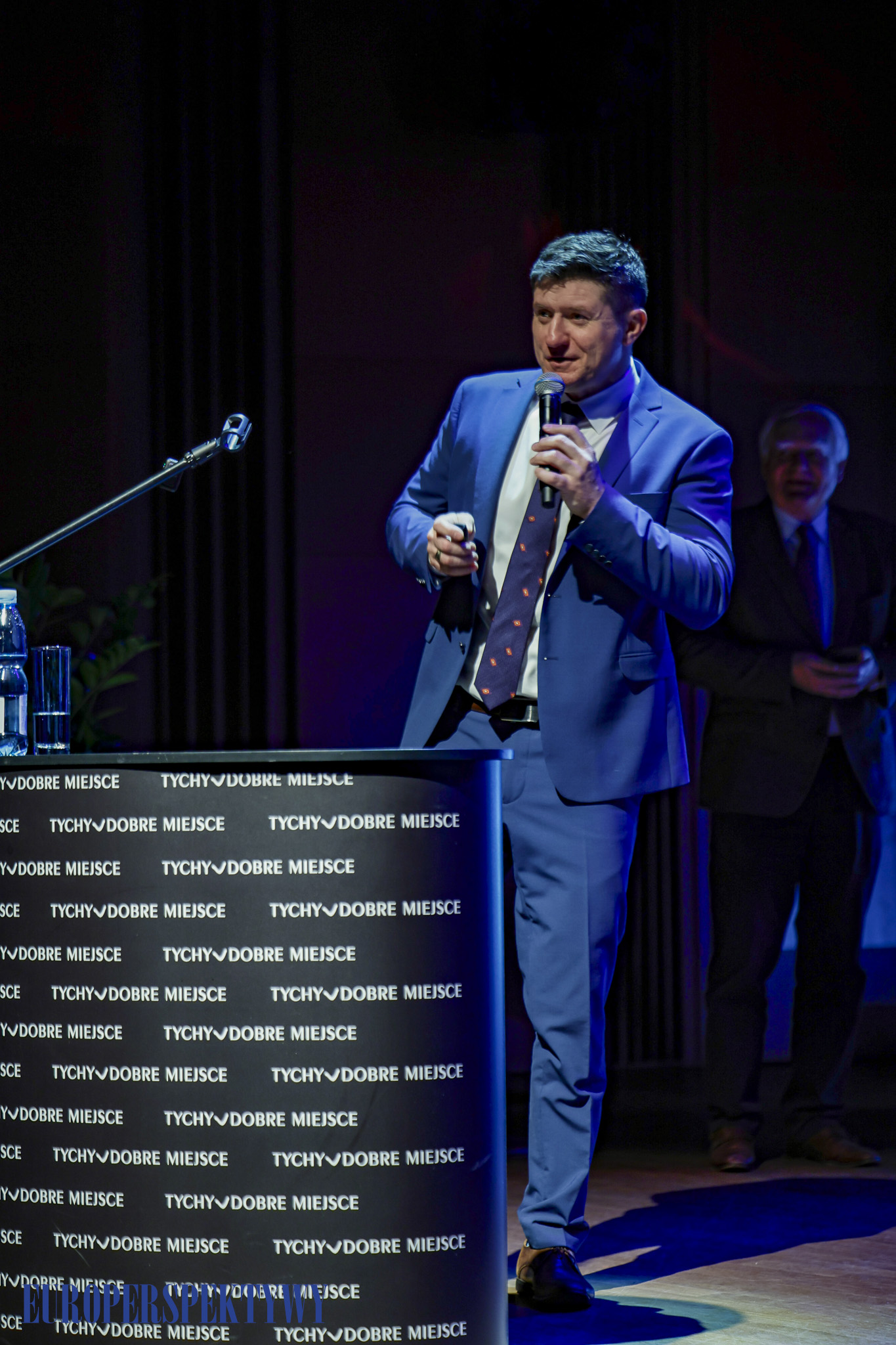 EUROPERSPEKTYWY (81 z 198) Europerspektywy Konferencja OIPH: bezpieczeństwo energetyczne i transformacja lokalna