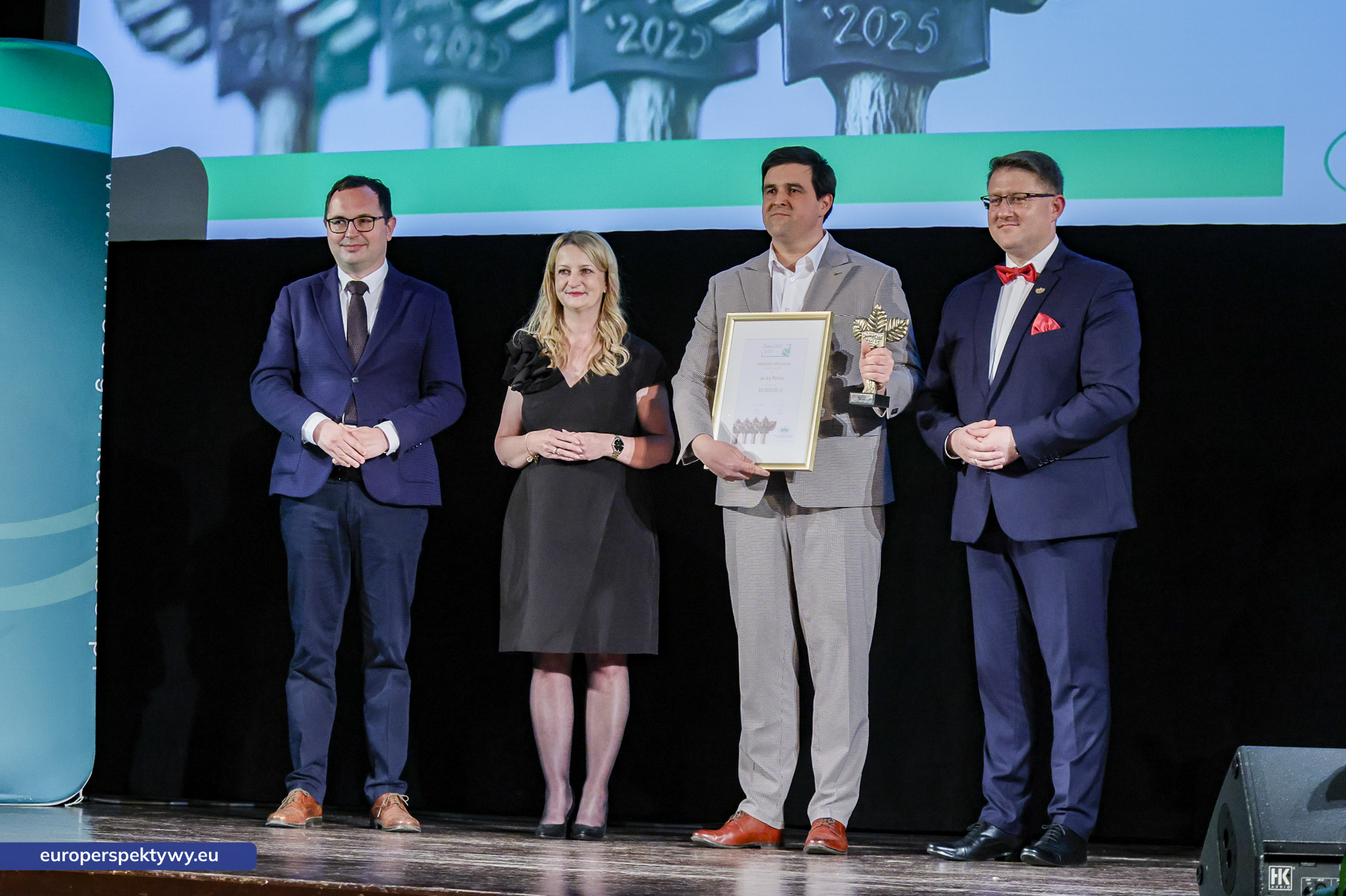 Europerspektywy (165 z 178) Europerspektywy Zielone Czeki 2025 - WFOŚiGW nagrodził liderów ekologii w województwie śląskim