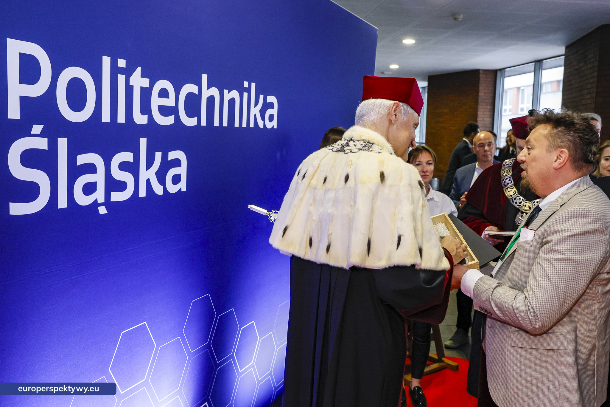 Europerspektywy (175 z 235) Europerspektywy Politechnika Śląska świętuje 80-lecie. Jubileusz uczelni z tradycją i przyszłością