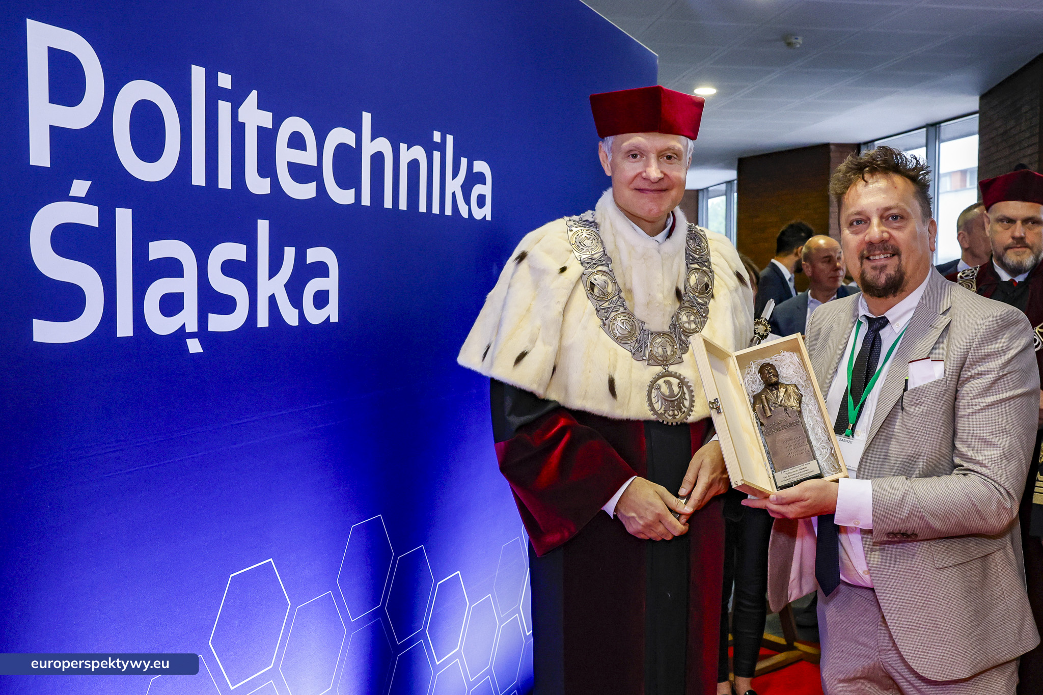 Europerspektywy (177 z 235) Europerspektywy Politechnika Śląska świętuje 80-lecie. Jubileusz uczelni z tradycją i przyszłością