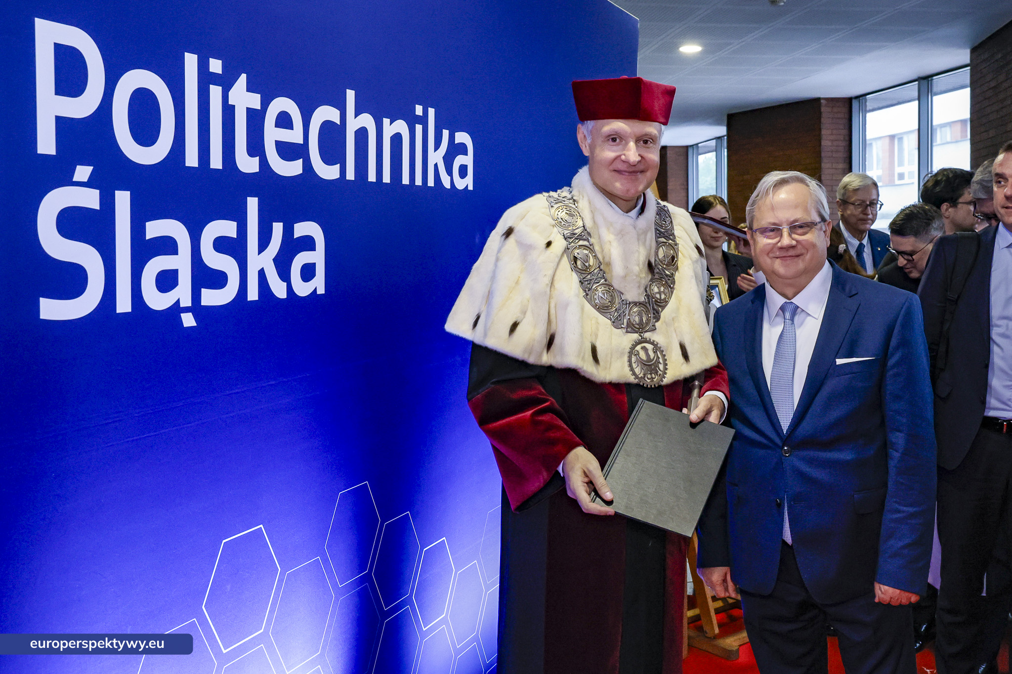 Europerspektywy (187 z 235) Europerspektywy Politechnika Śląska świętuje 80-lecie. Jubileusz uczelni z tradycją i przyszłością