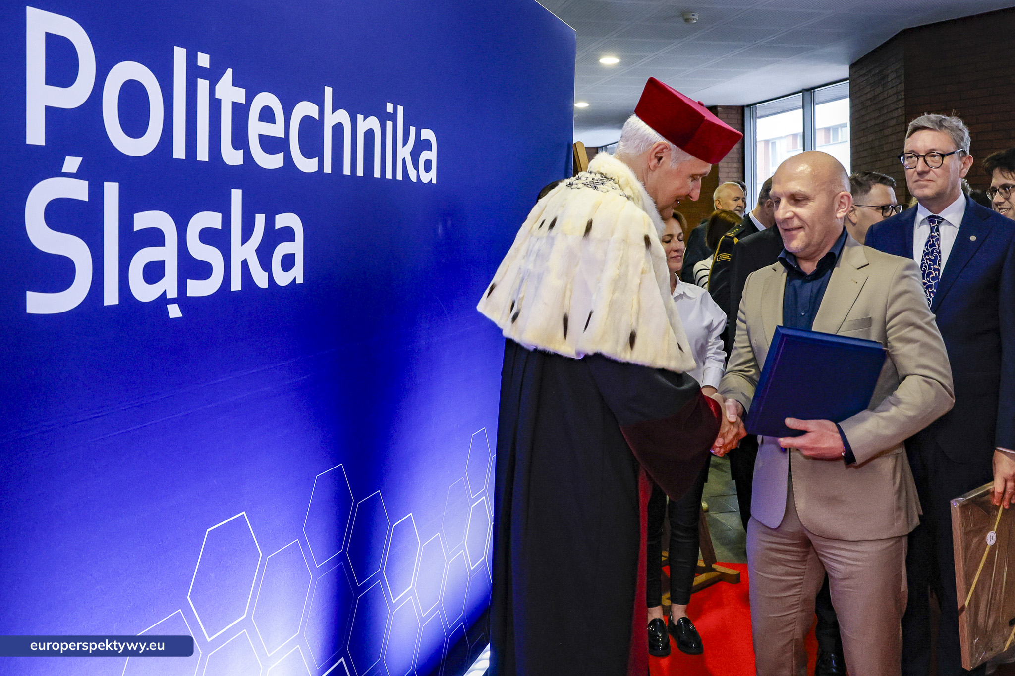 Europerspektywy (196 z 235) Europerspektywy Politechnika Śląska świętuje 80-lecie. Jubileusz uczelni z tradycją i przyszłością