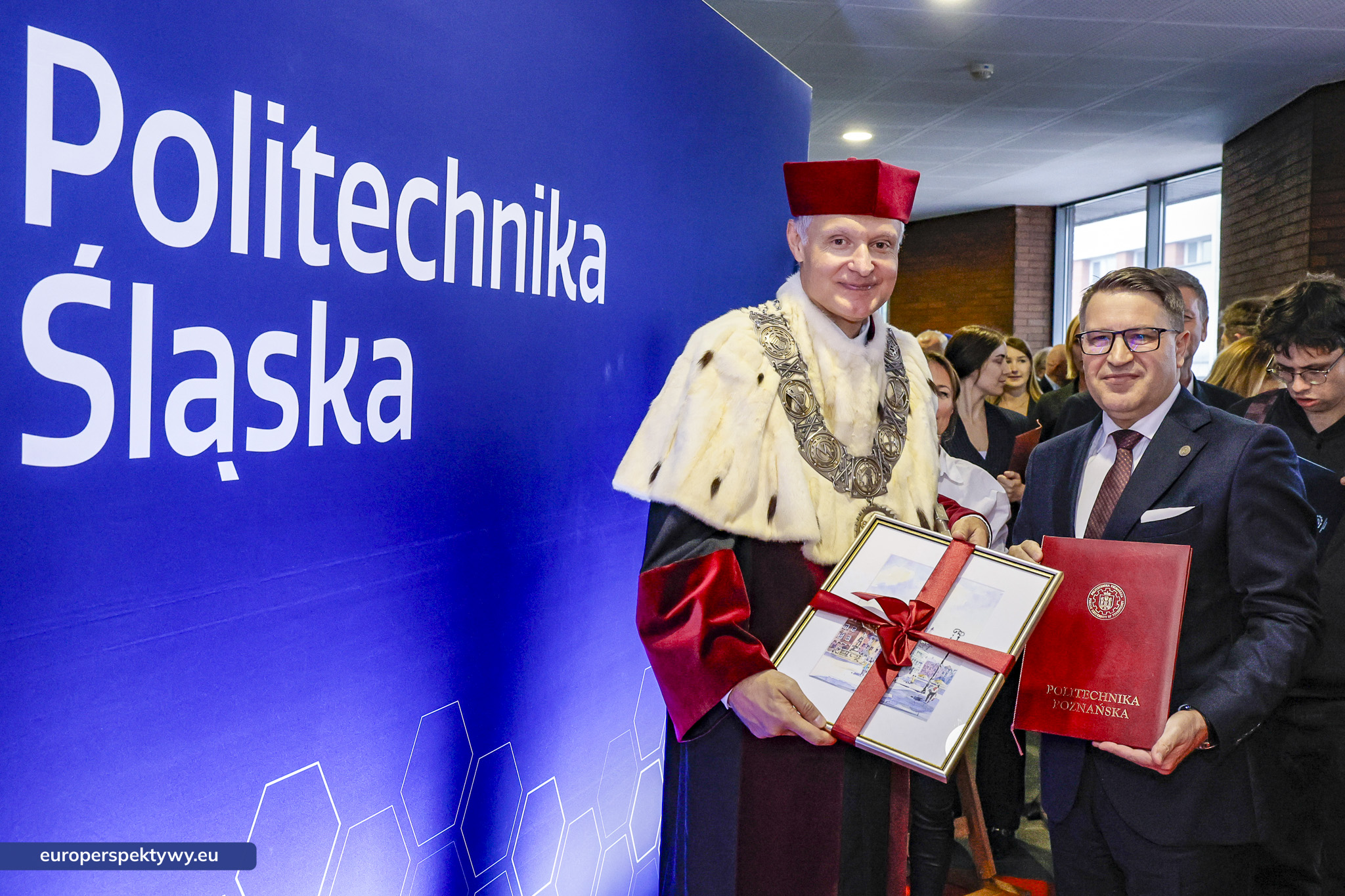 Europerspektywy (207 z 235) Europerspektywy Politechnika Śląska świętuje 80-lecie. Jubileusz uczelni z tradycją i przyszłością