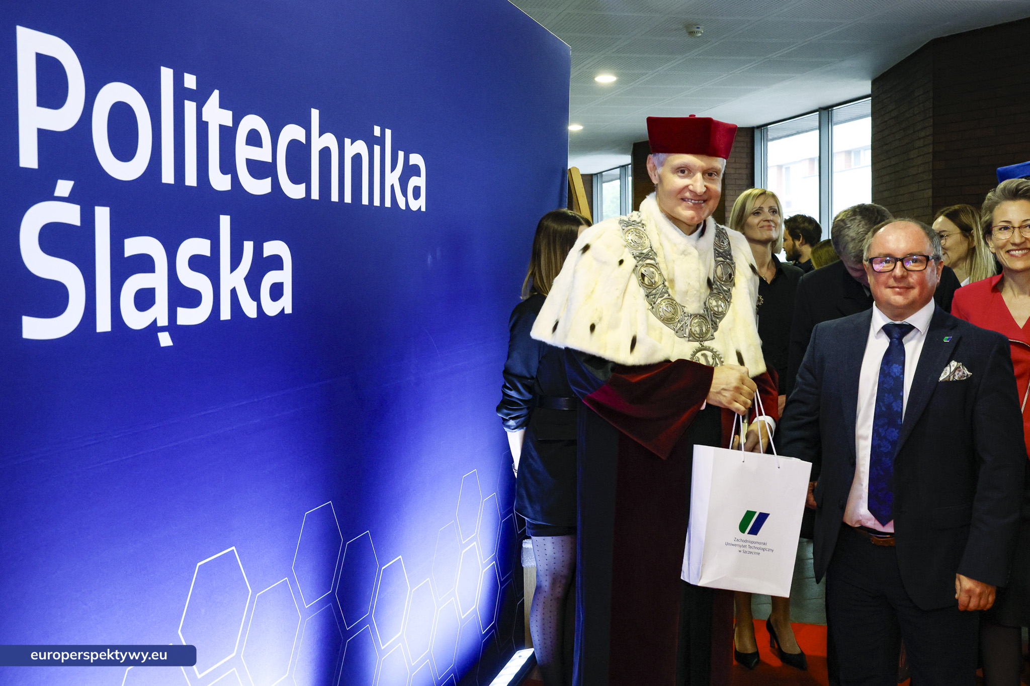 Europerspektywy (216 z 235) Europerspektywy Politechnika Śląska świętuje 80-lecie. Jubileusz uczelni z tradycją i przyszłością