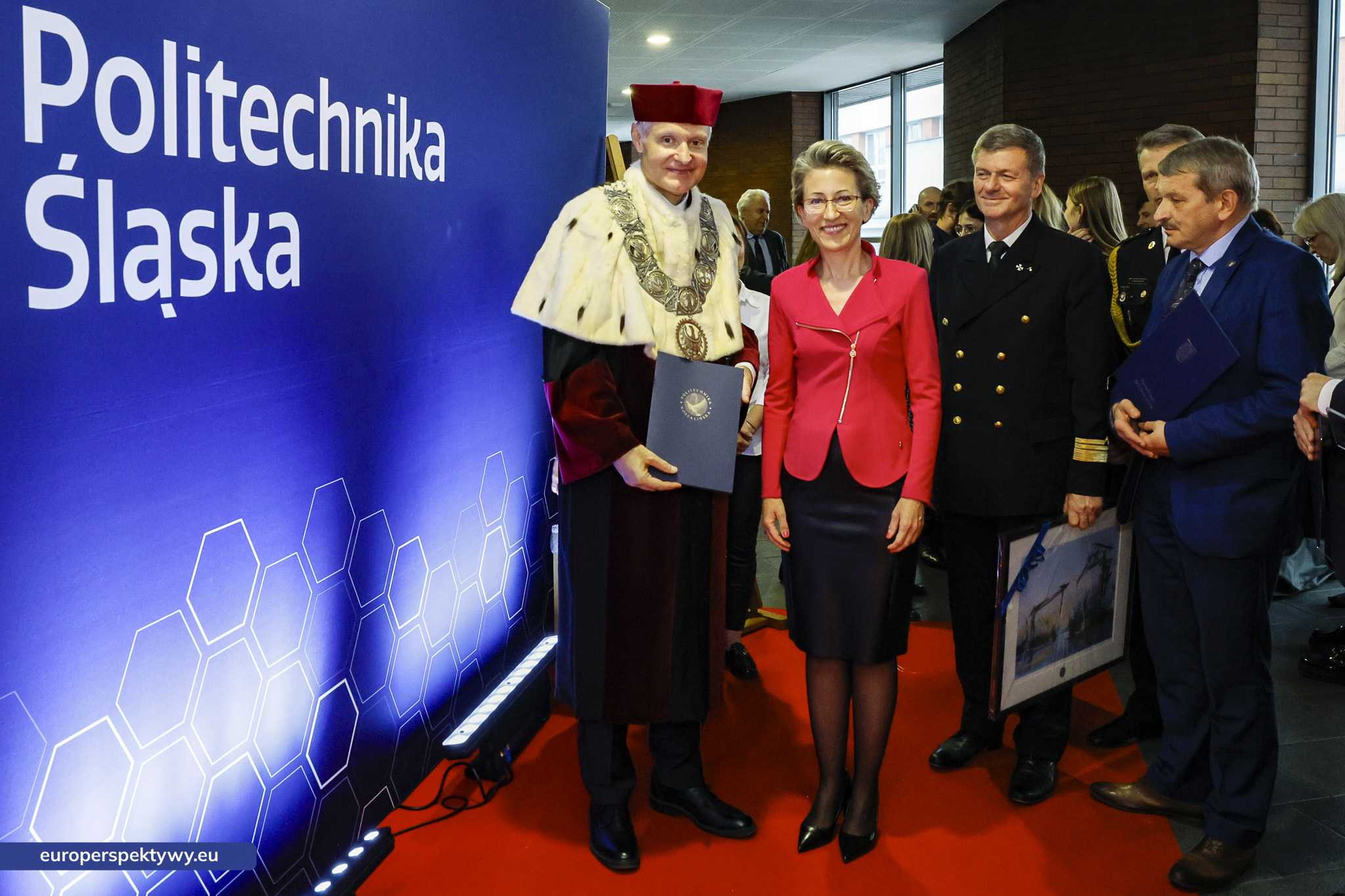 Europerspektywy (217 z 235) Europerspektywy Politechnika Śląska świętuje 80-lecie. Jubileusz uczelni z tradycją i przyszłością