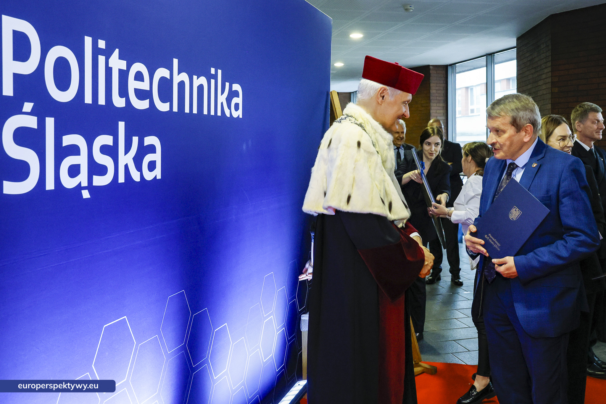 Europerspektywy (221 z 235) Europerspektywy Politechnika Śląska świętuje 80-lecie. Jubileusz uczelni z tradycją i przyszłością