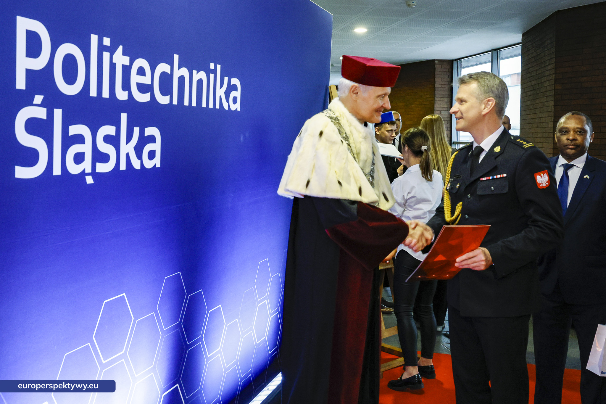 Europerspektywy (225 z 235) Europerspektywy Politechnika Śląska świętuje 80-lecie. Jubileusz uczelni z tradycją i przyszłością