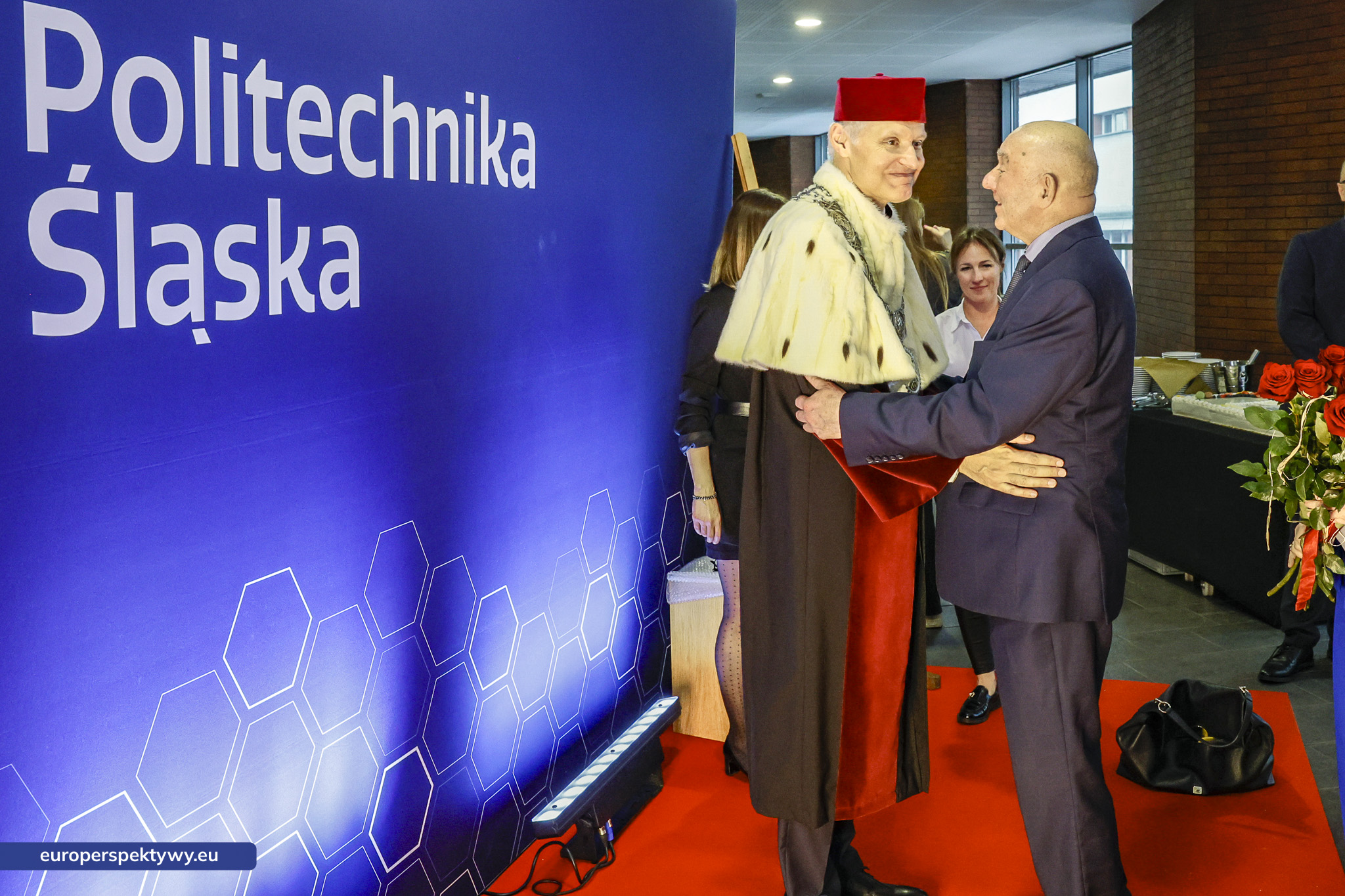 Europerspektywy (231 z 235) Europerspektywy Politechnika Śląska świętuje 80-lecie. Jubileusz uczelni z tradycją i przyszłością