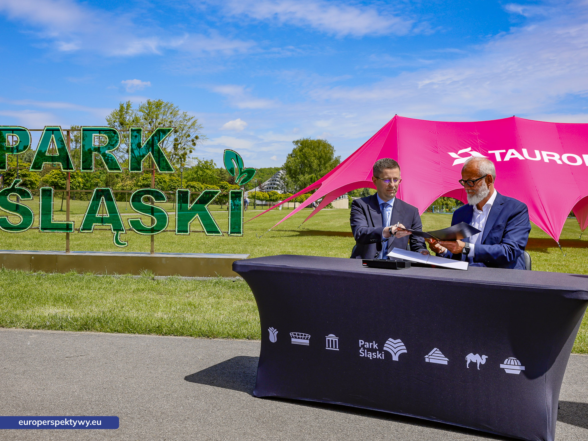 Europerspektywy (5 z 23) TAURON Park Śląski Umowa