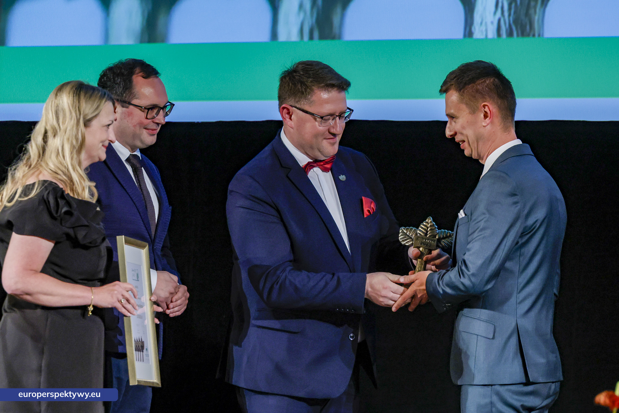Europerspektywy (67 z 178) Europerspektywy Zielone Czeki 2025 - WFOŚiGW nagrodził liderów ekologii w województwie śląskim