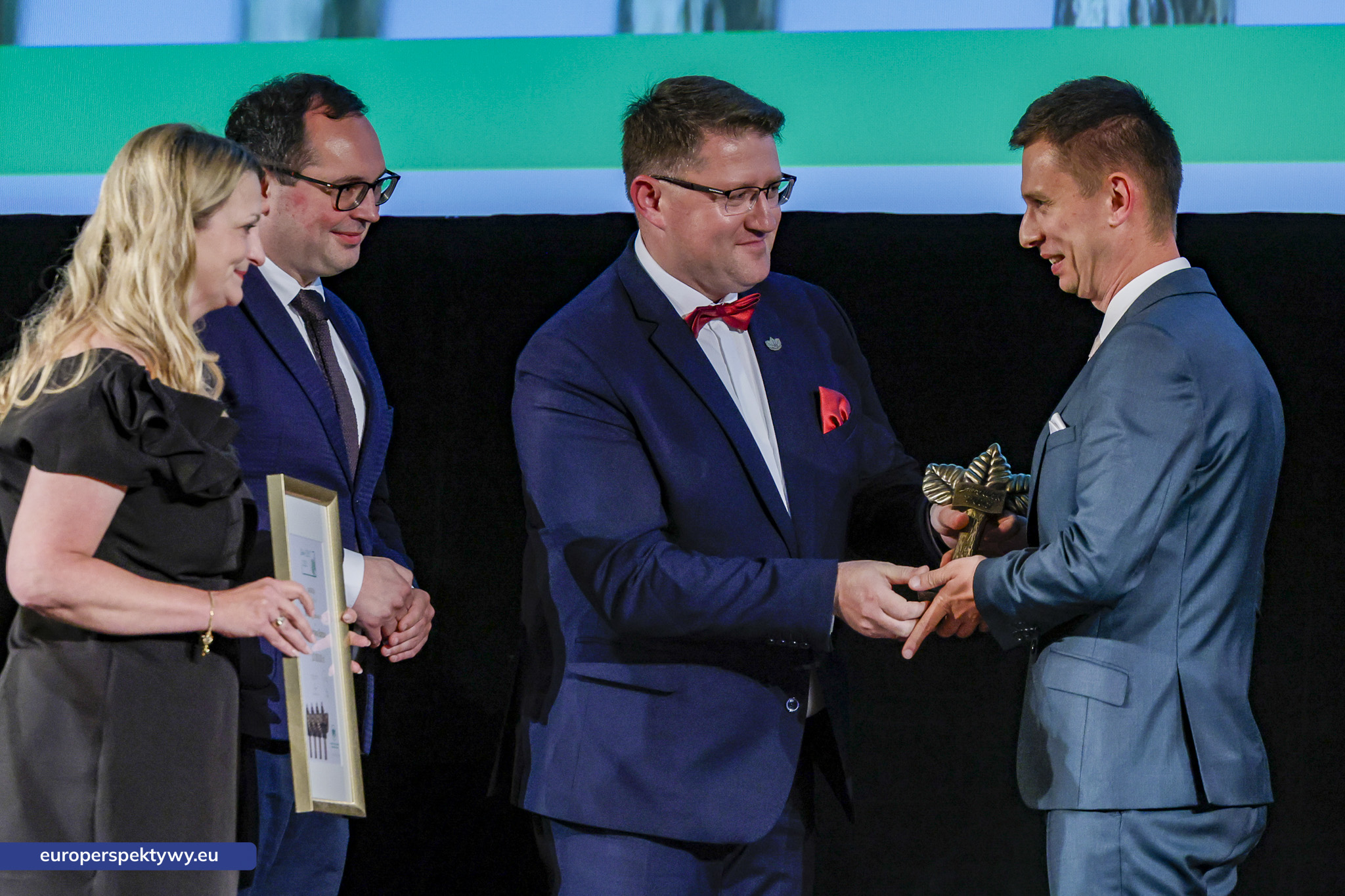 Europerspektywy (68 z 178) Europerspektywy Zielone Czeki 2025 - WFOŚiGW nagrodził liderów ekologii w województwie śląskim