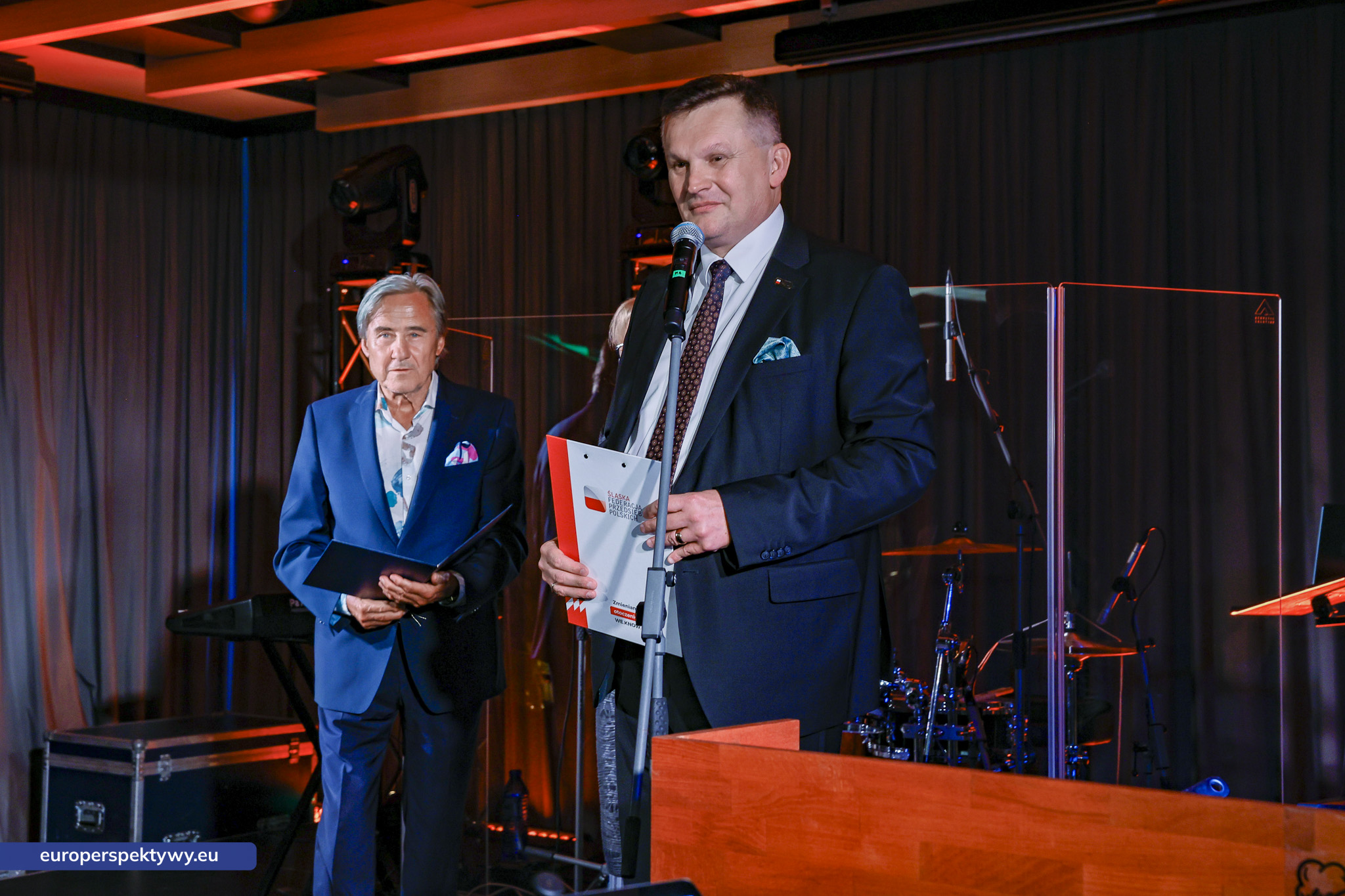 Europerspektywy Medale Firma Odpowiedzialna Społecznie: Śląska Federacja Przedsiębiorców Polskich wyróżnia liderów odpowiedzialnego biznesu