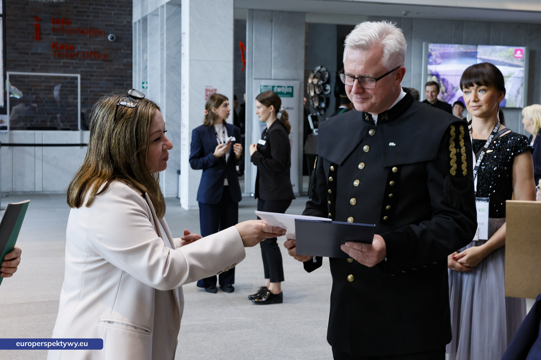 Europerspektywy (113 z 245) Europerspektywy Jubileusz 100-lecia GIG-PIB. Instytut z historią, który buduje przyszłość