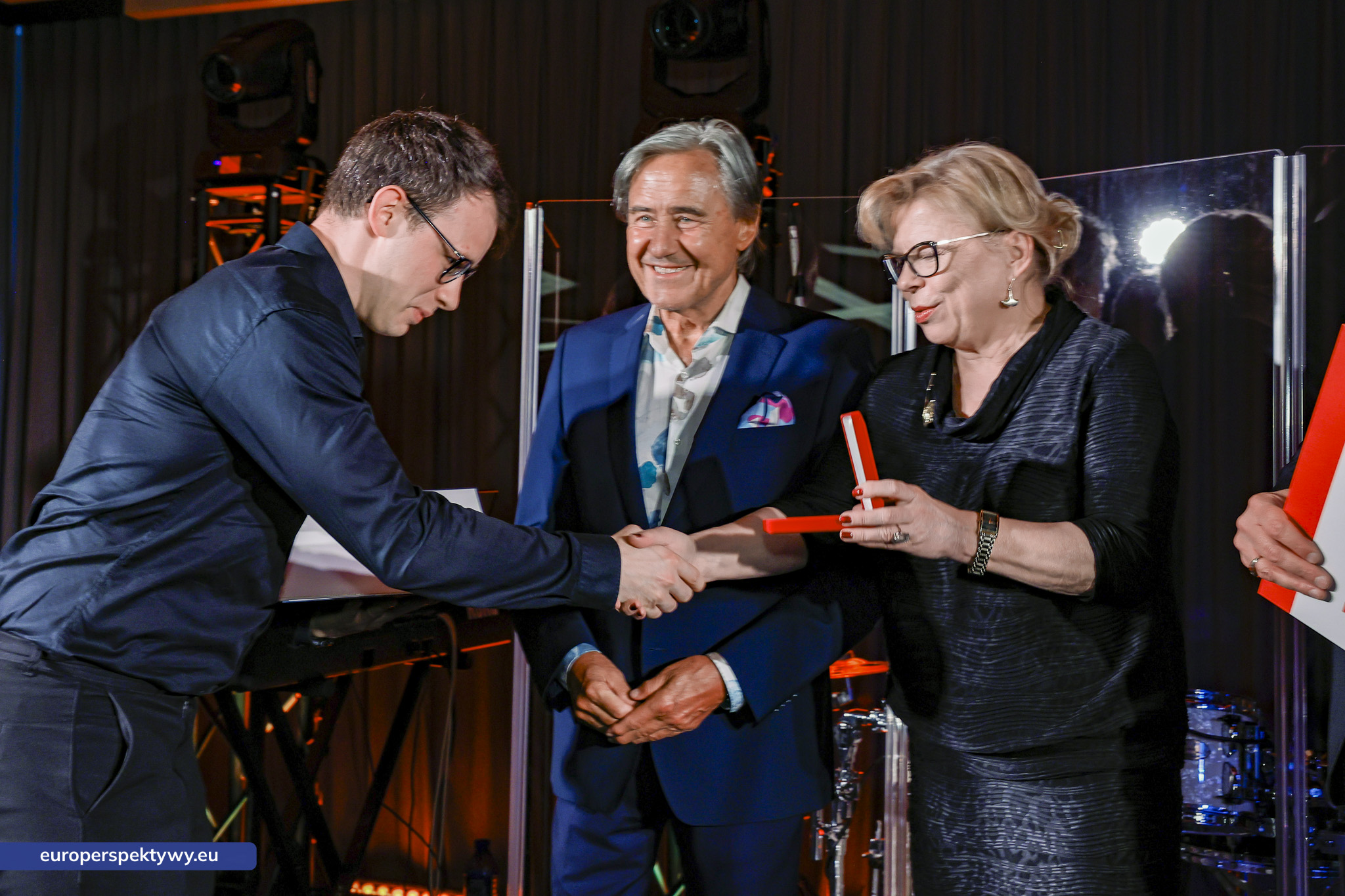 Europerspektywy Medale Firma Odpowiedzialna Społecznie: Śląska Federacja Przedsiębiorców Polskich wyróżnia liderów odpowiedzialnego biznesu