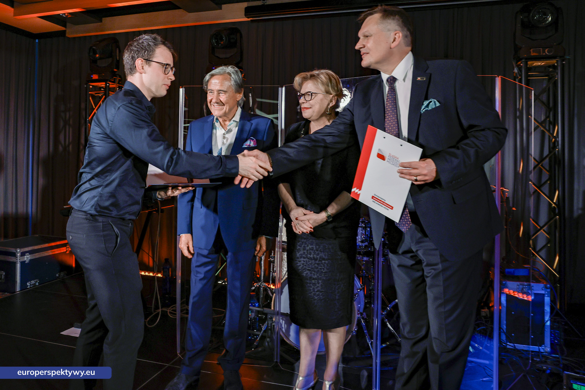 Europerspektywy Medale Firma Odpowiedzialna Społecznie: Śląska Federacja Przedsiębiorców Polskich wyróżnia liderów odpowiedzialnego biznesu